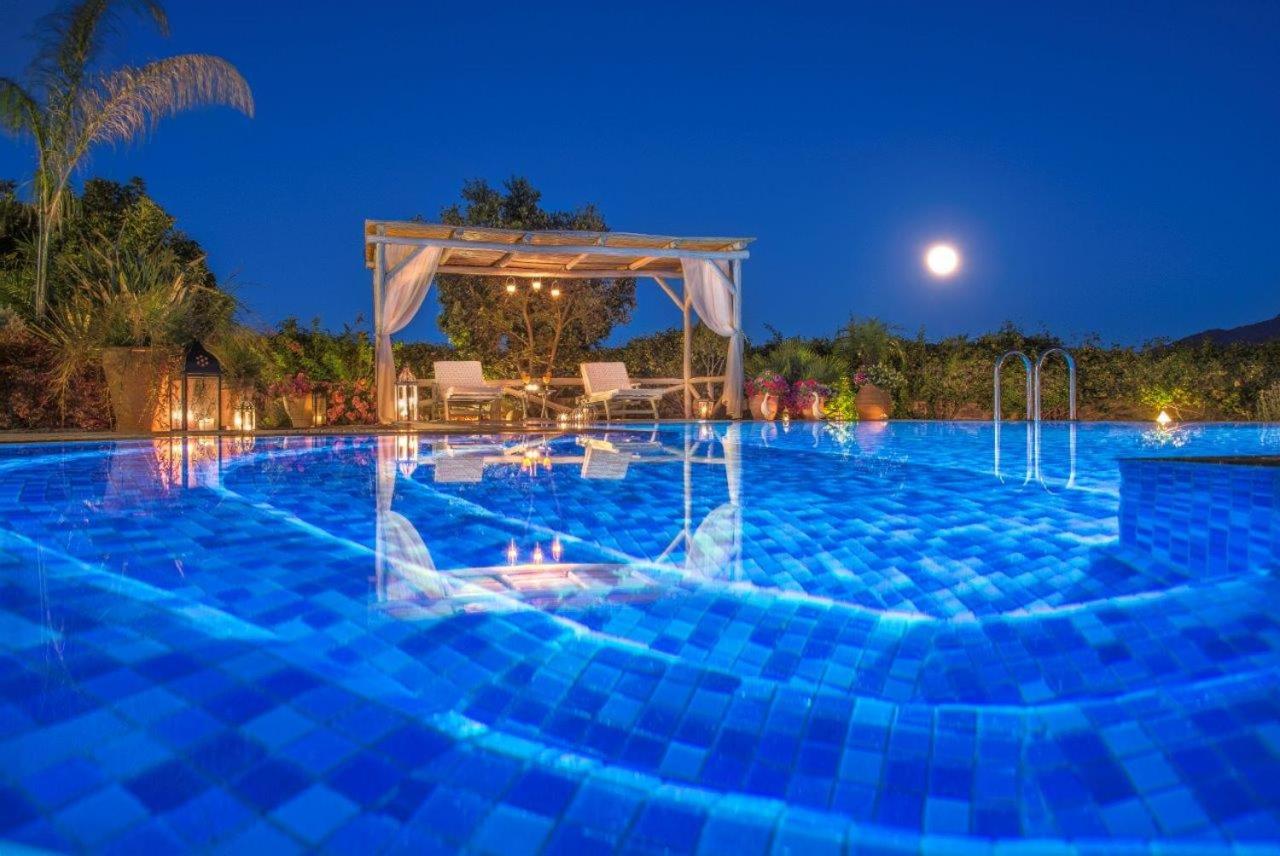 Villa Kalithea - Elegant Secluded Villa