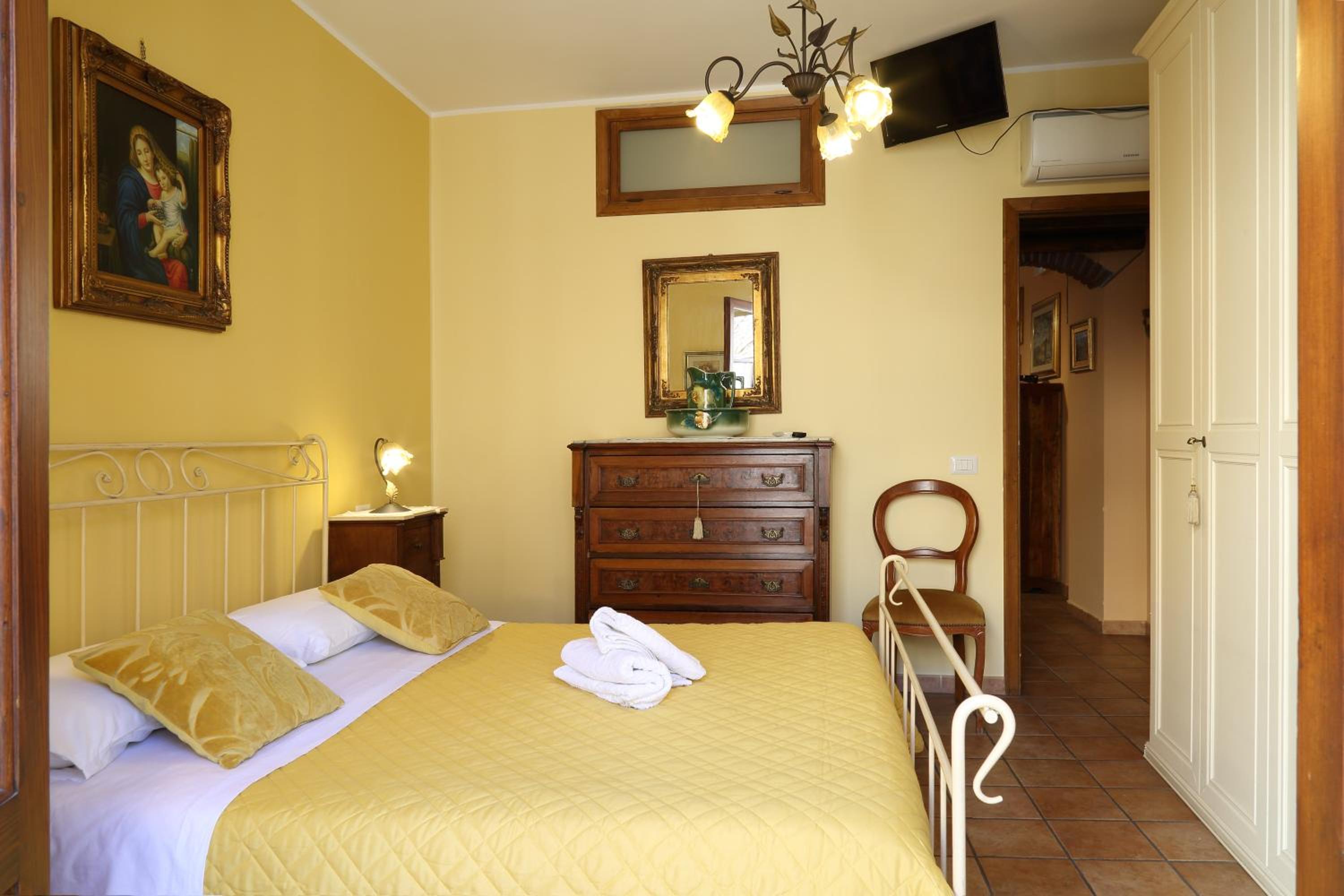 Casa Antico Borgo Cuseni photo 4