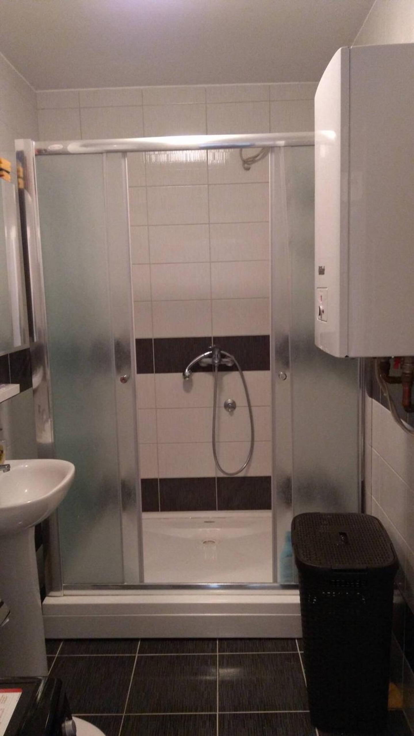 2B Apartment Pale view 4