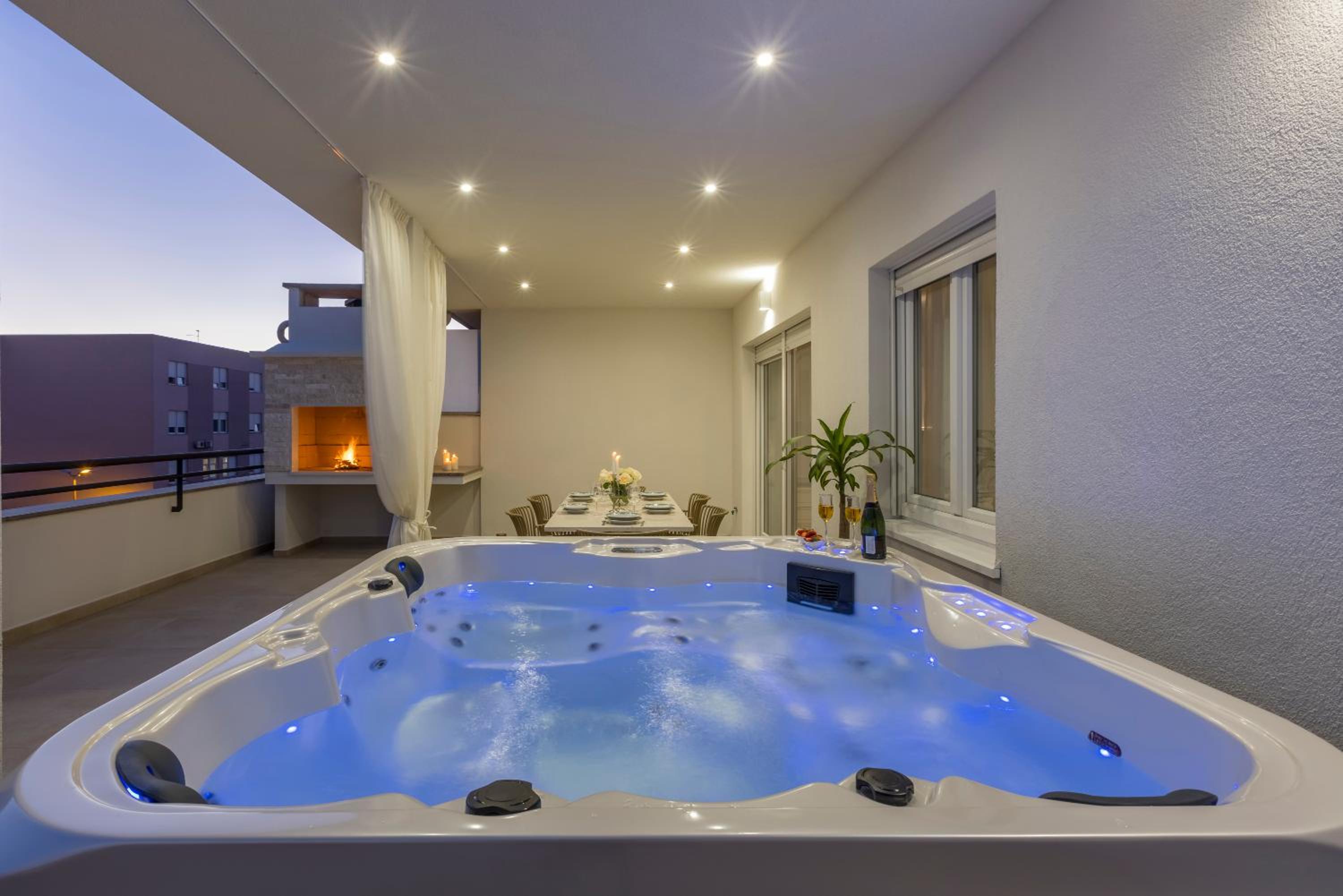 Hotel Luxury rooftop apartment Zalato - Image 1