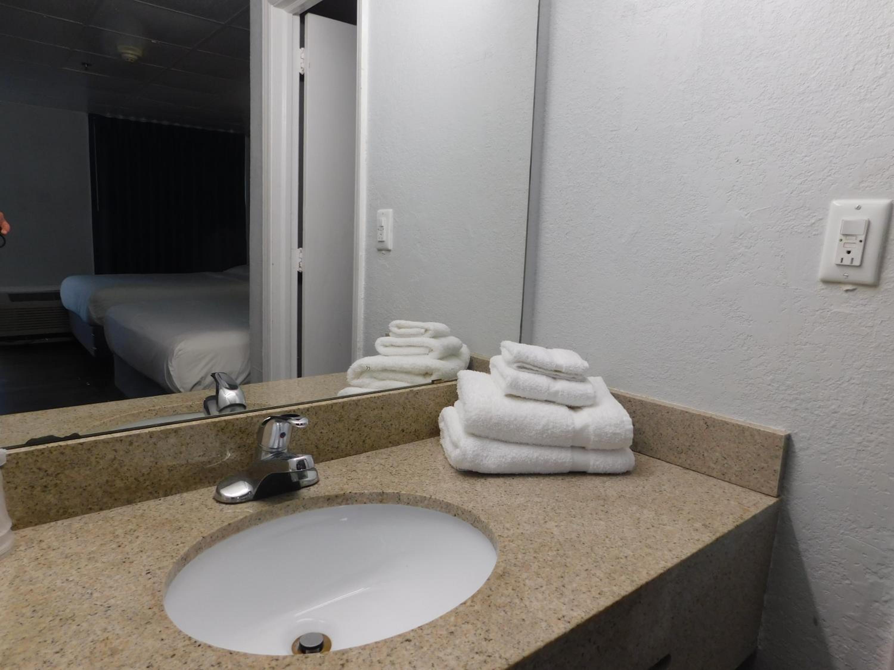 Park View Inn.