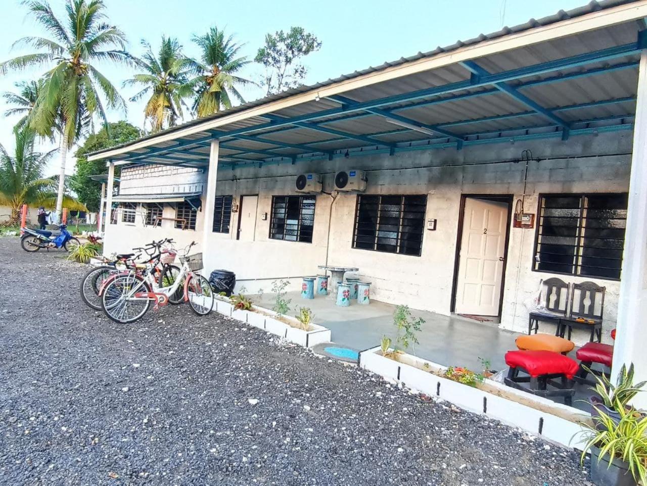 HOME2STAY CHE MAIL 1 KUALA ROMPIN photo 3