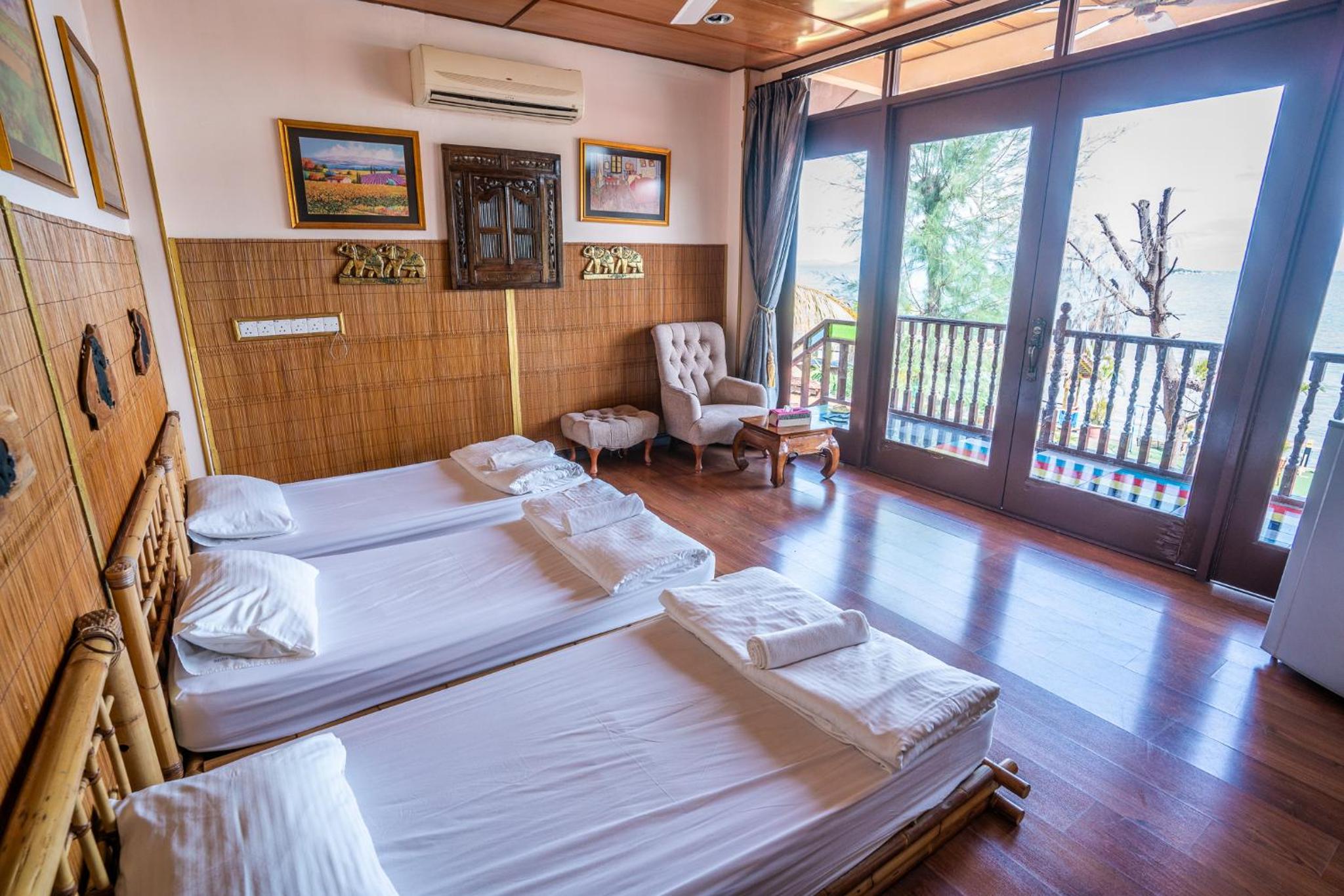 Lost Paradise Resort