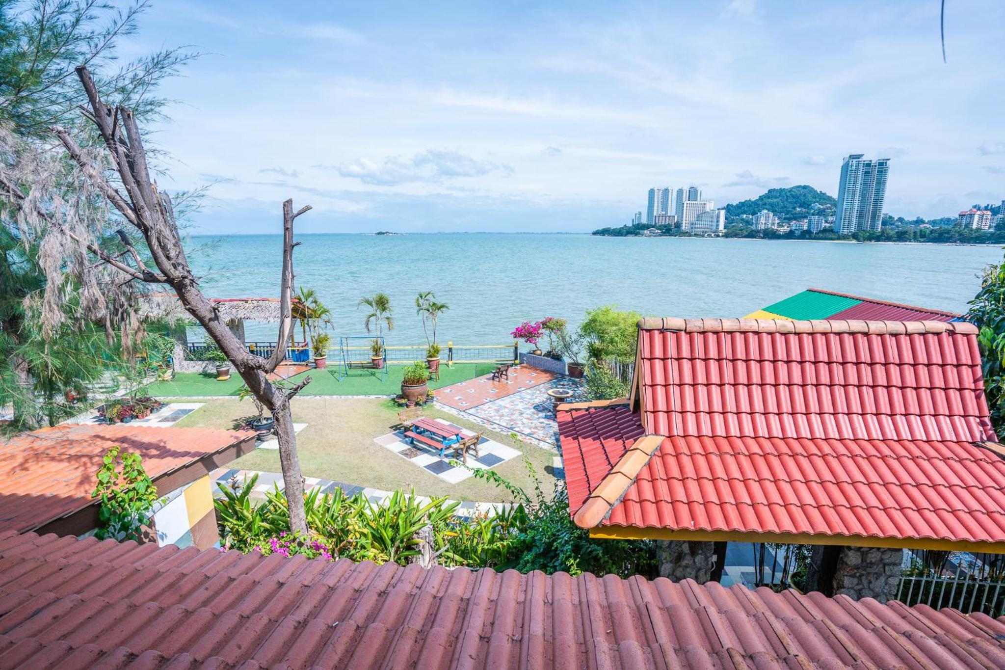 Lost Paradise Resort