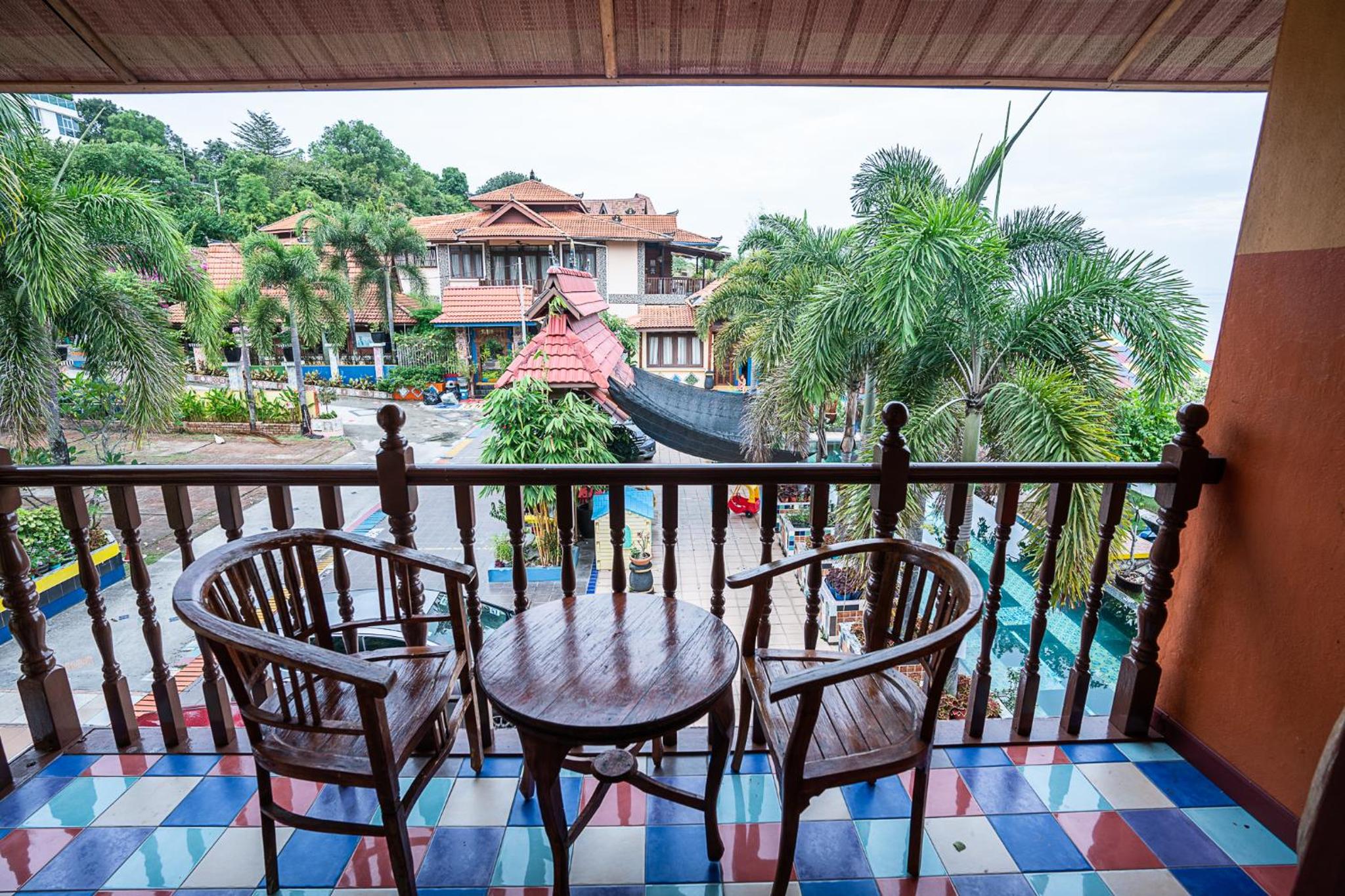 Lost Paradise Resort