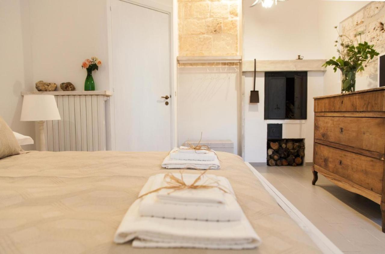 Villa Angela Pool & Suites, piscina privata, giardino, barbecue, parcheggio e WiFi gratuita