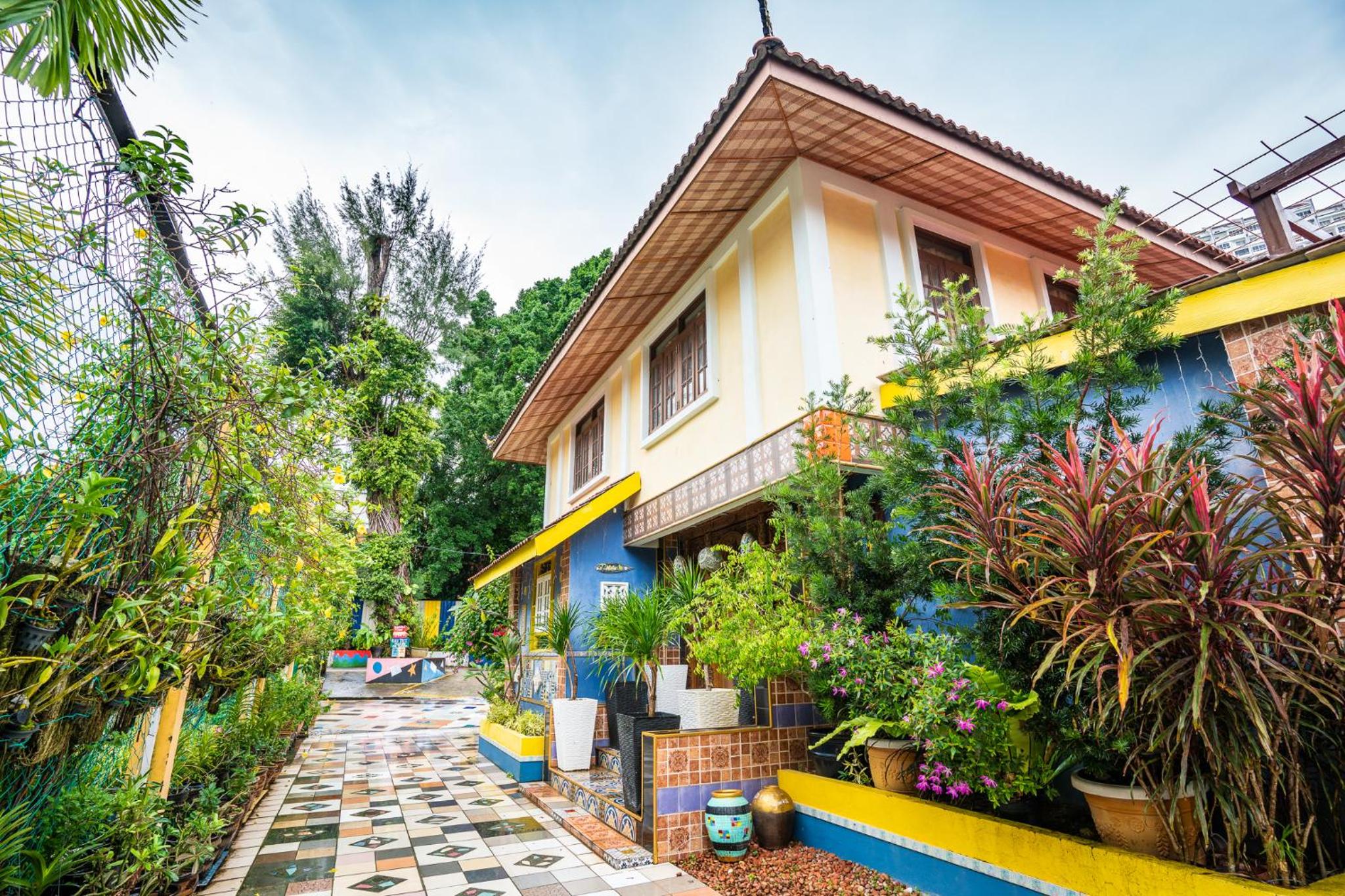 Lost Paradise Resort