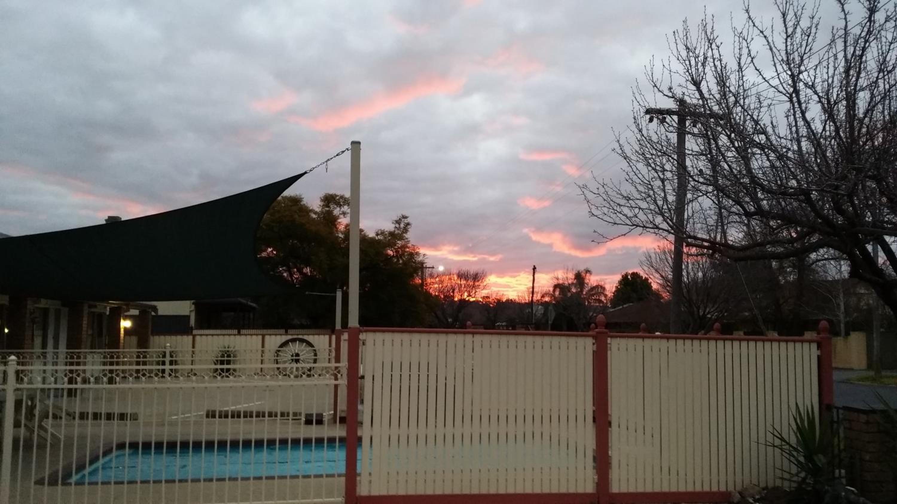 SHEPPARTON MOTOR INN Tudor House Motel