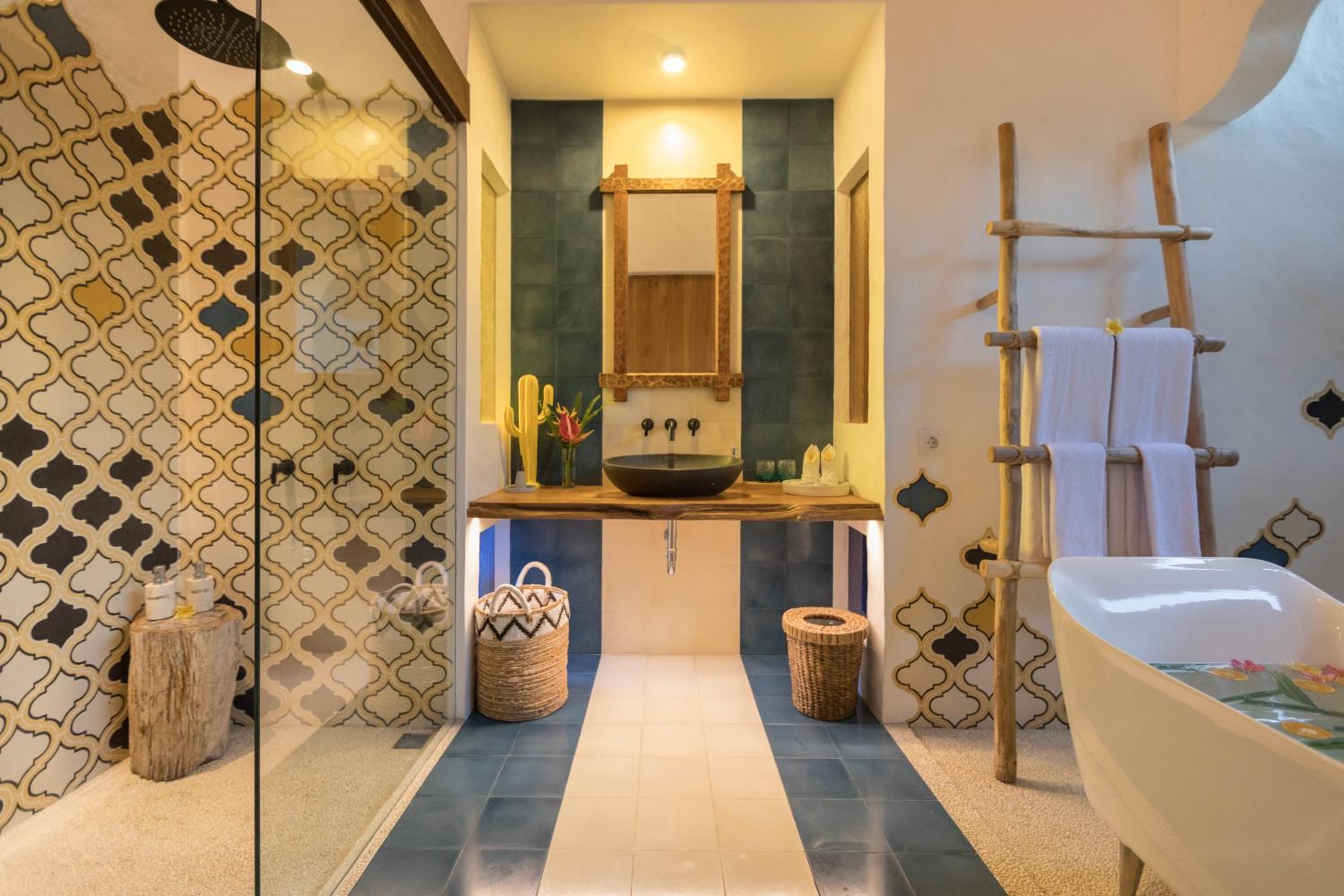 Photo 44