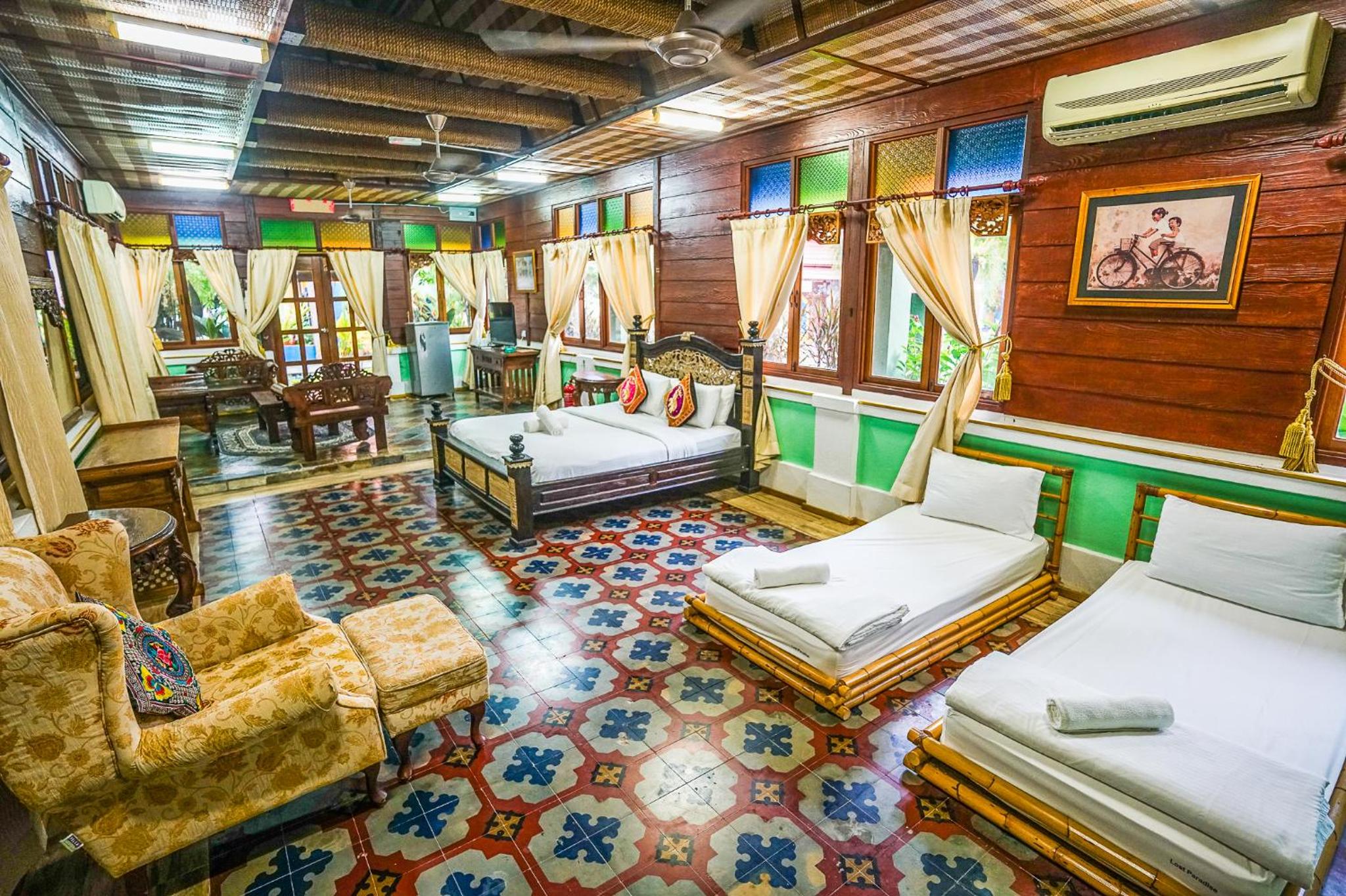 Lost Paradise Resort
