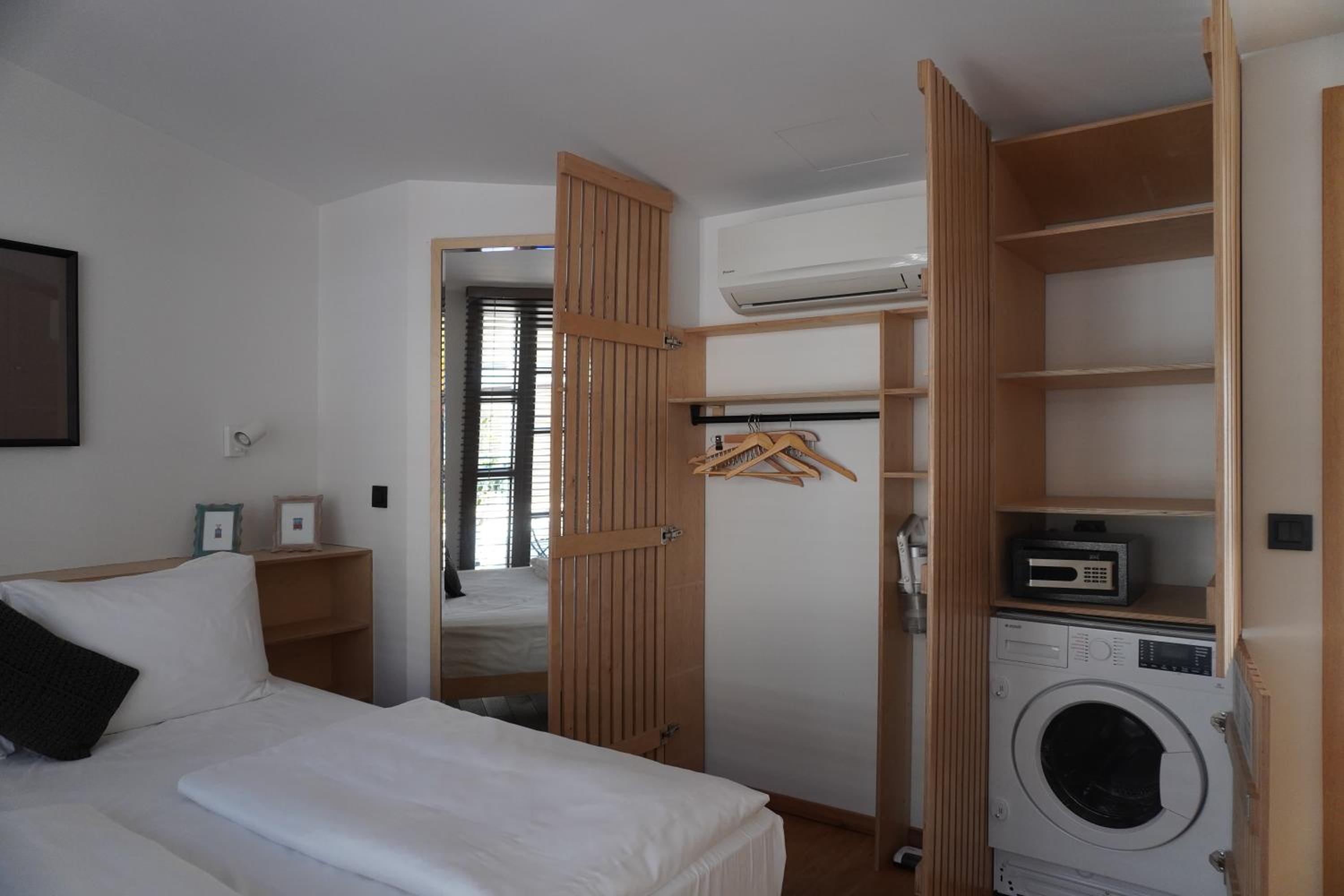 Hammamhane - Image 80