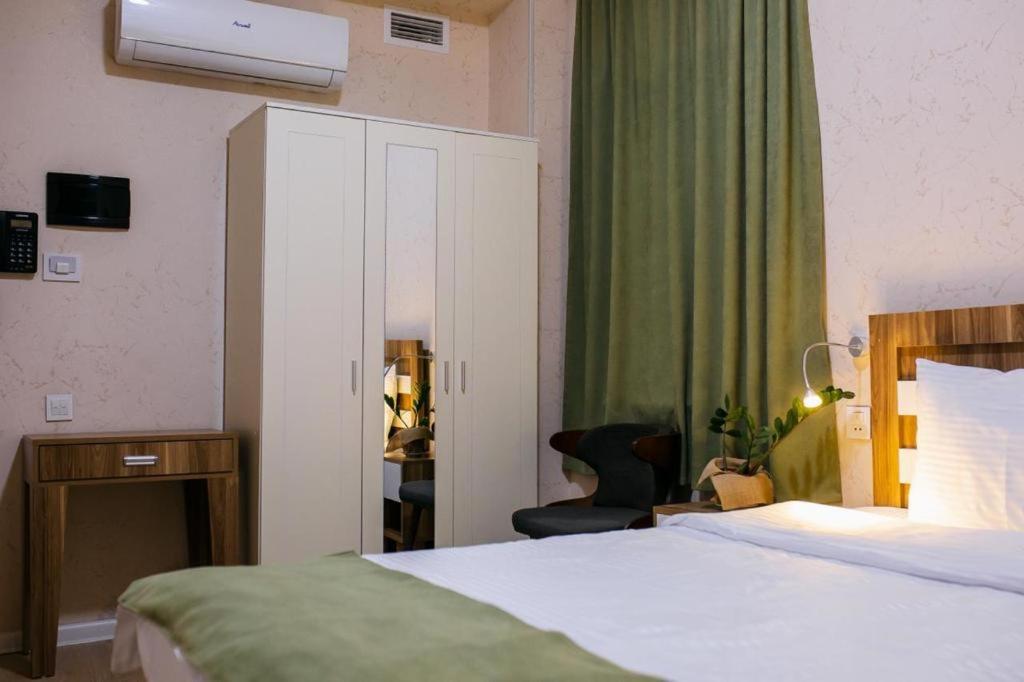 Alfa Hotel