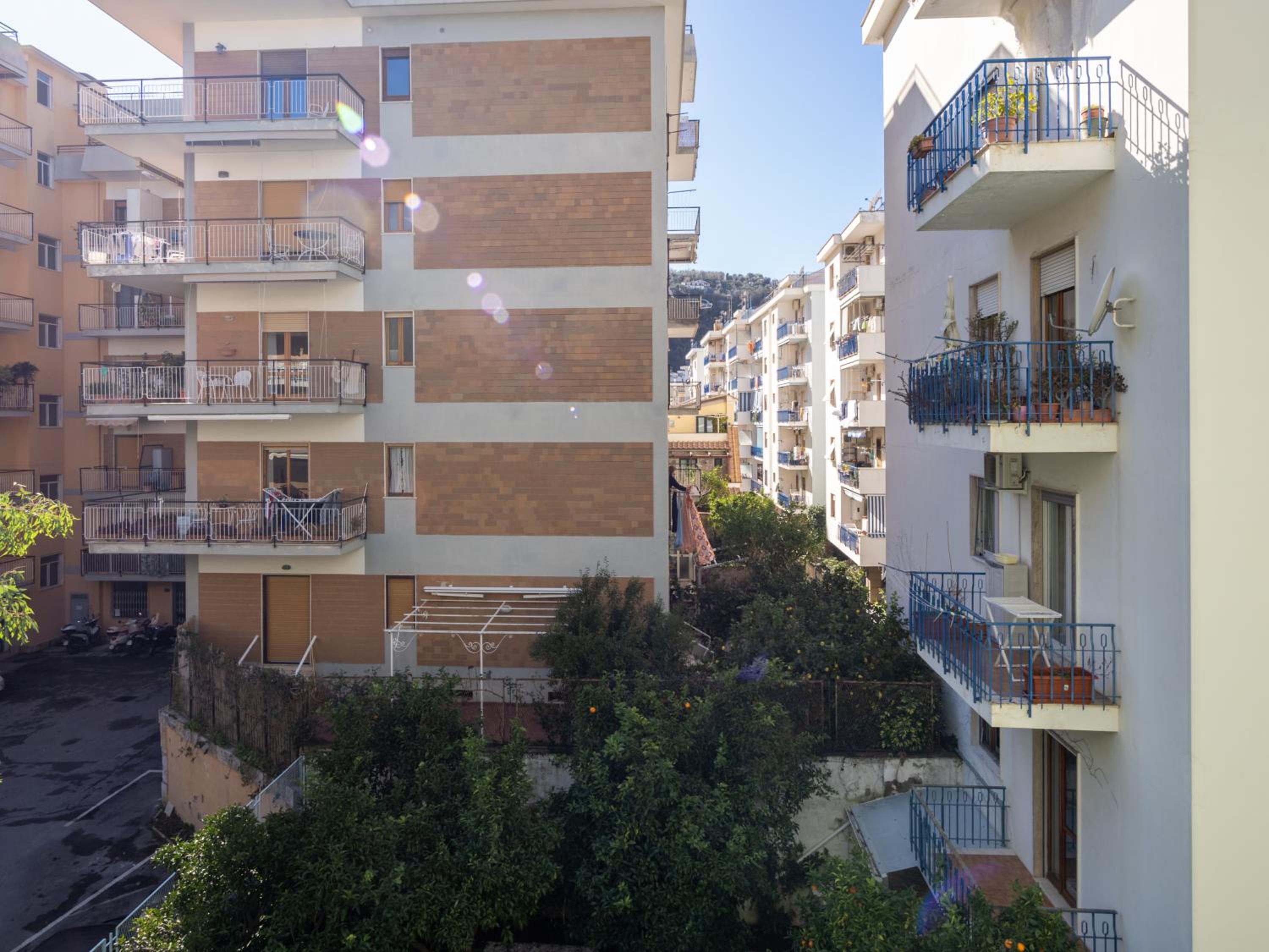Orange Suites - De Vivo Realty Sorrento - main view