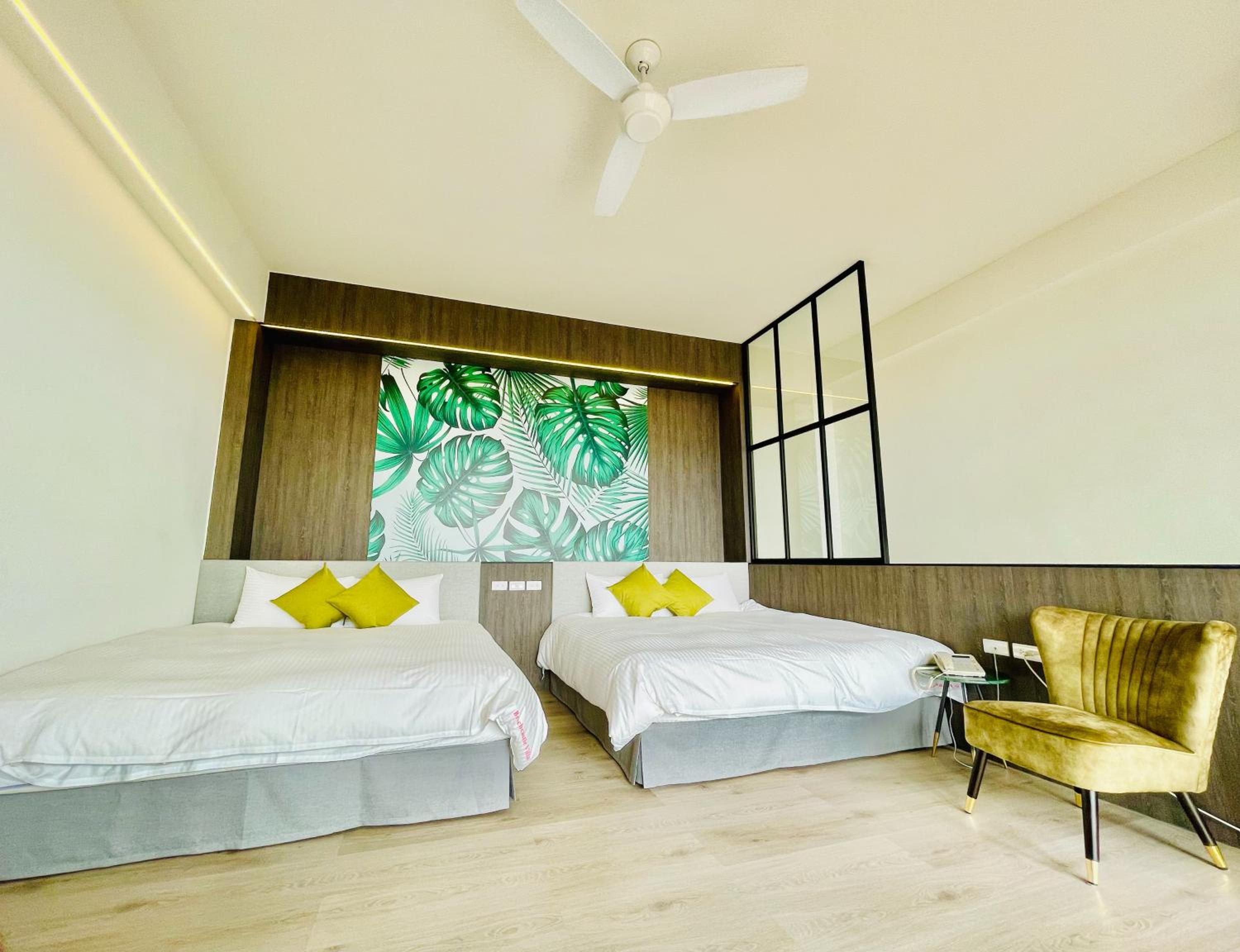 Beachcastle & Sea View Villa