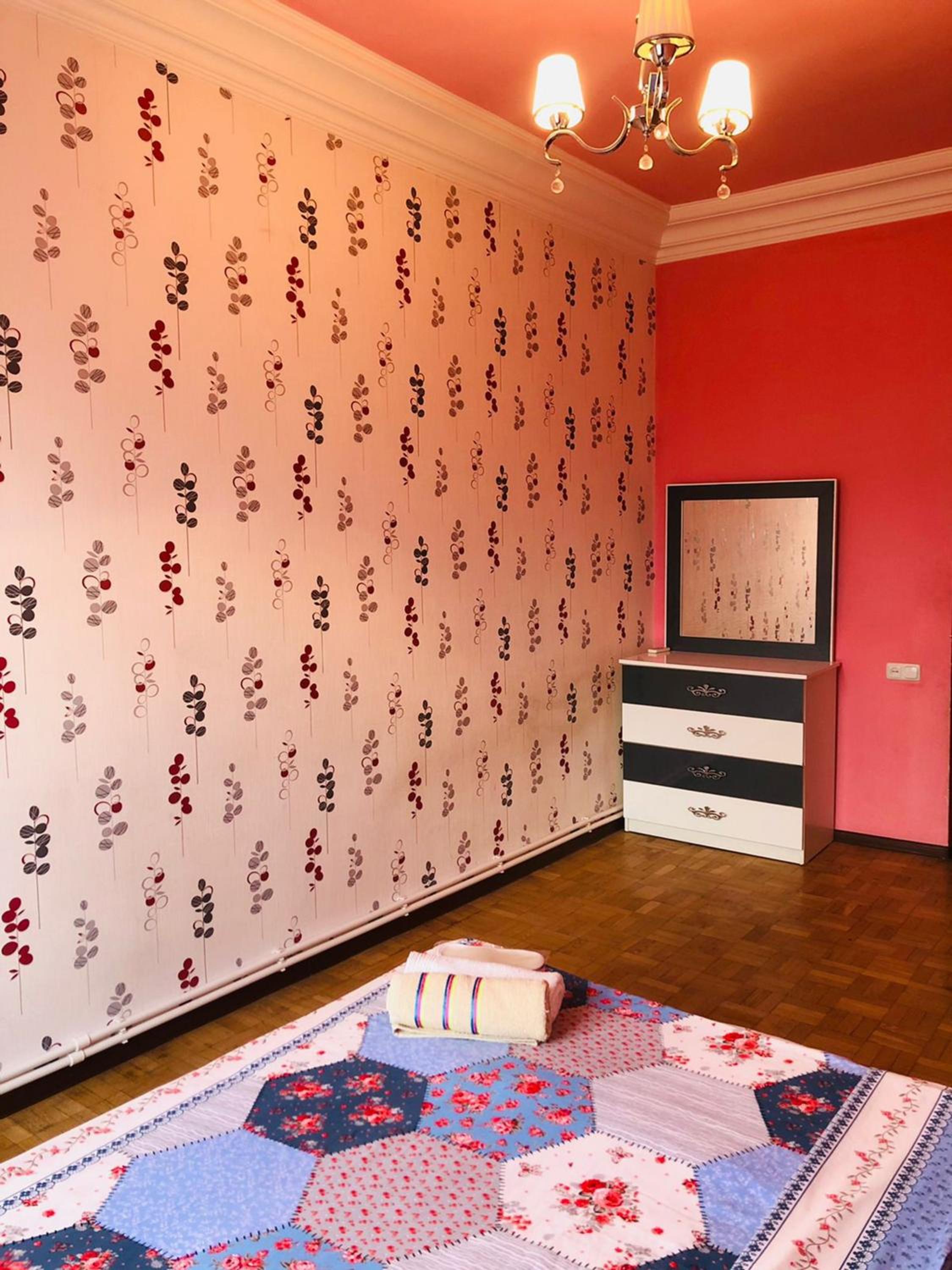 Apartment in Yerevan on Khorenatsi 10