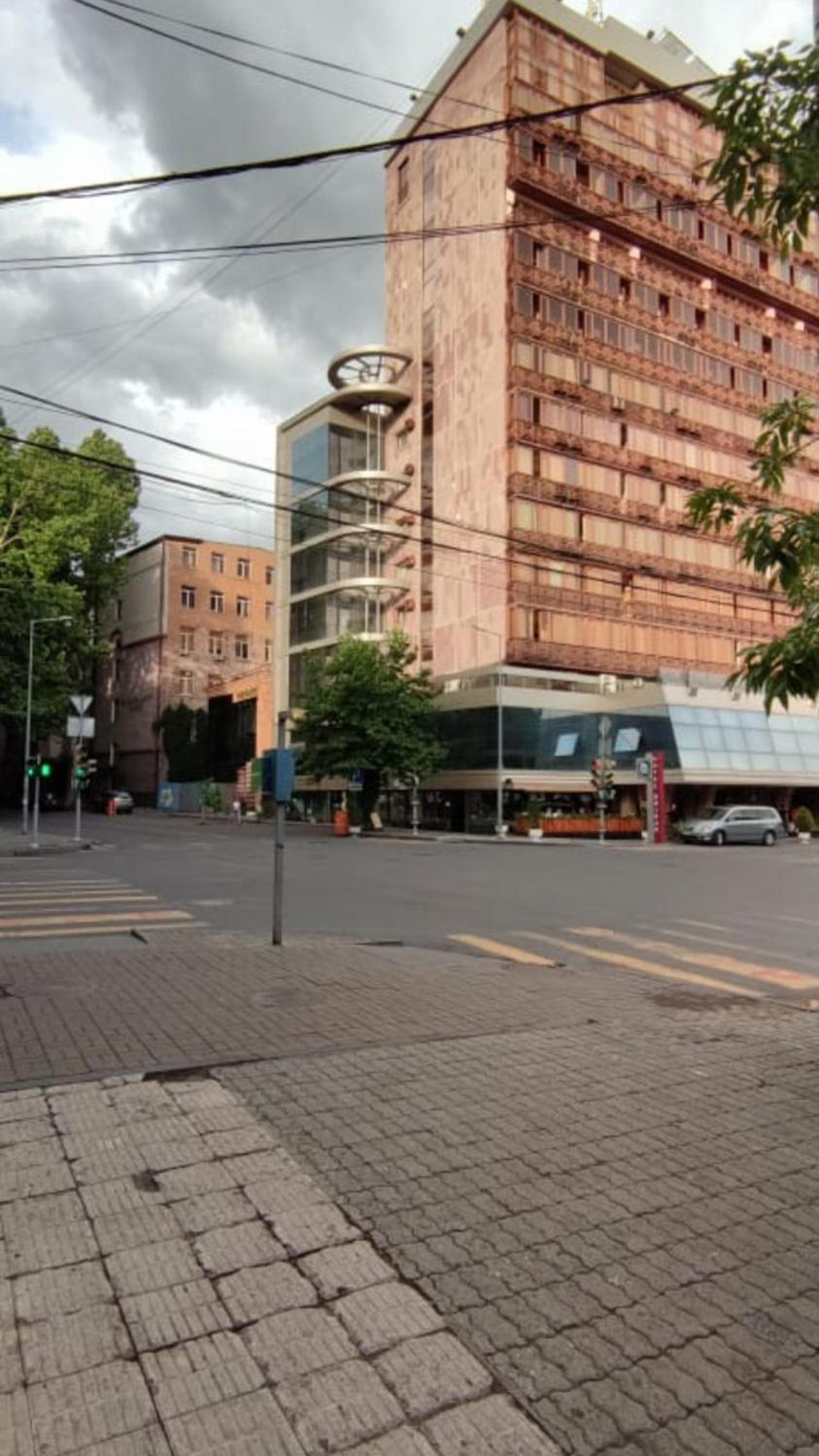 Apartment in Yerevan on Khorenatsi 10