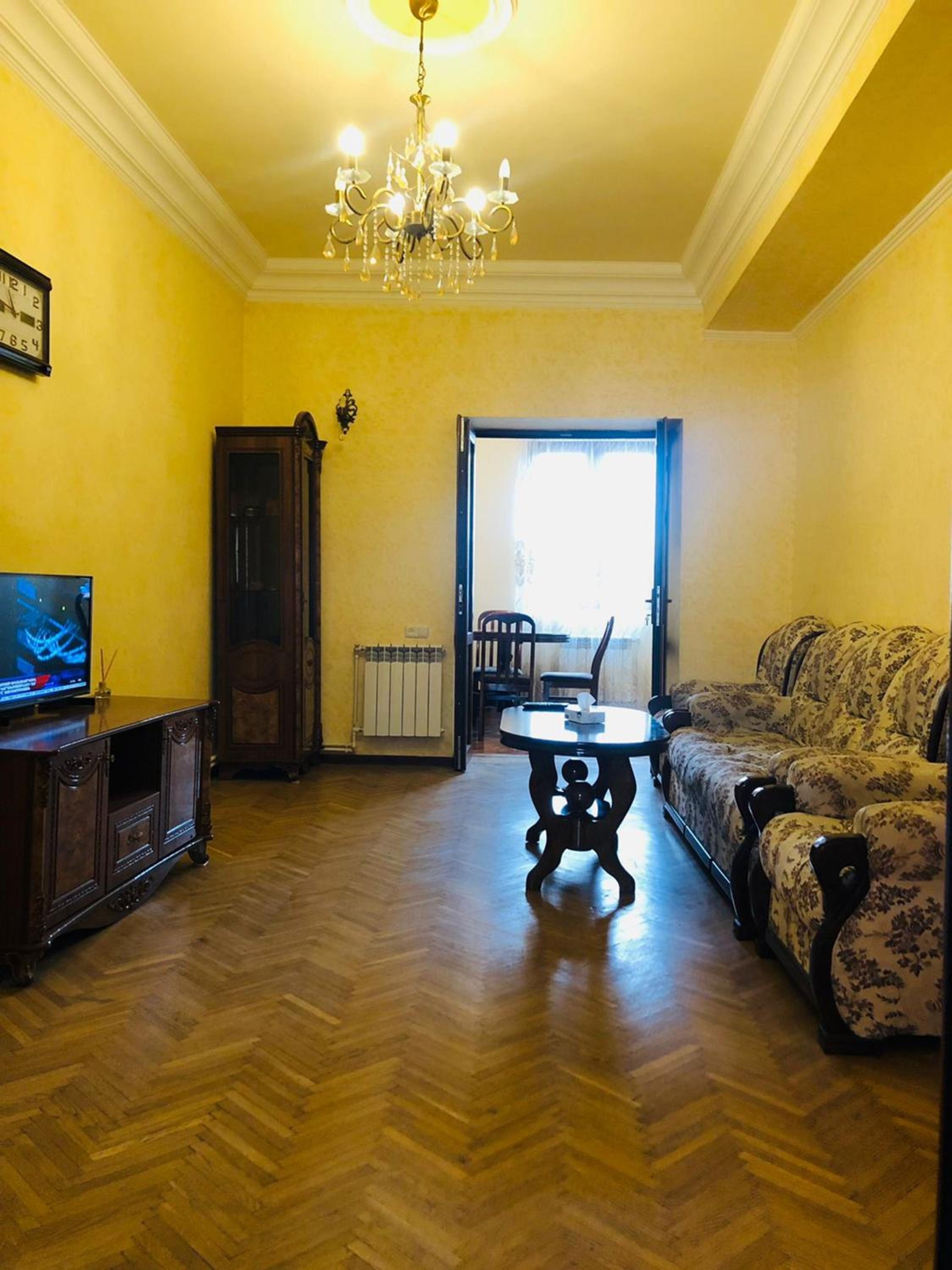 Apartment in Yerevan on Khorenatsi 10