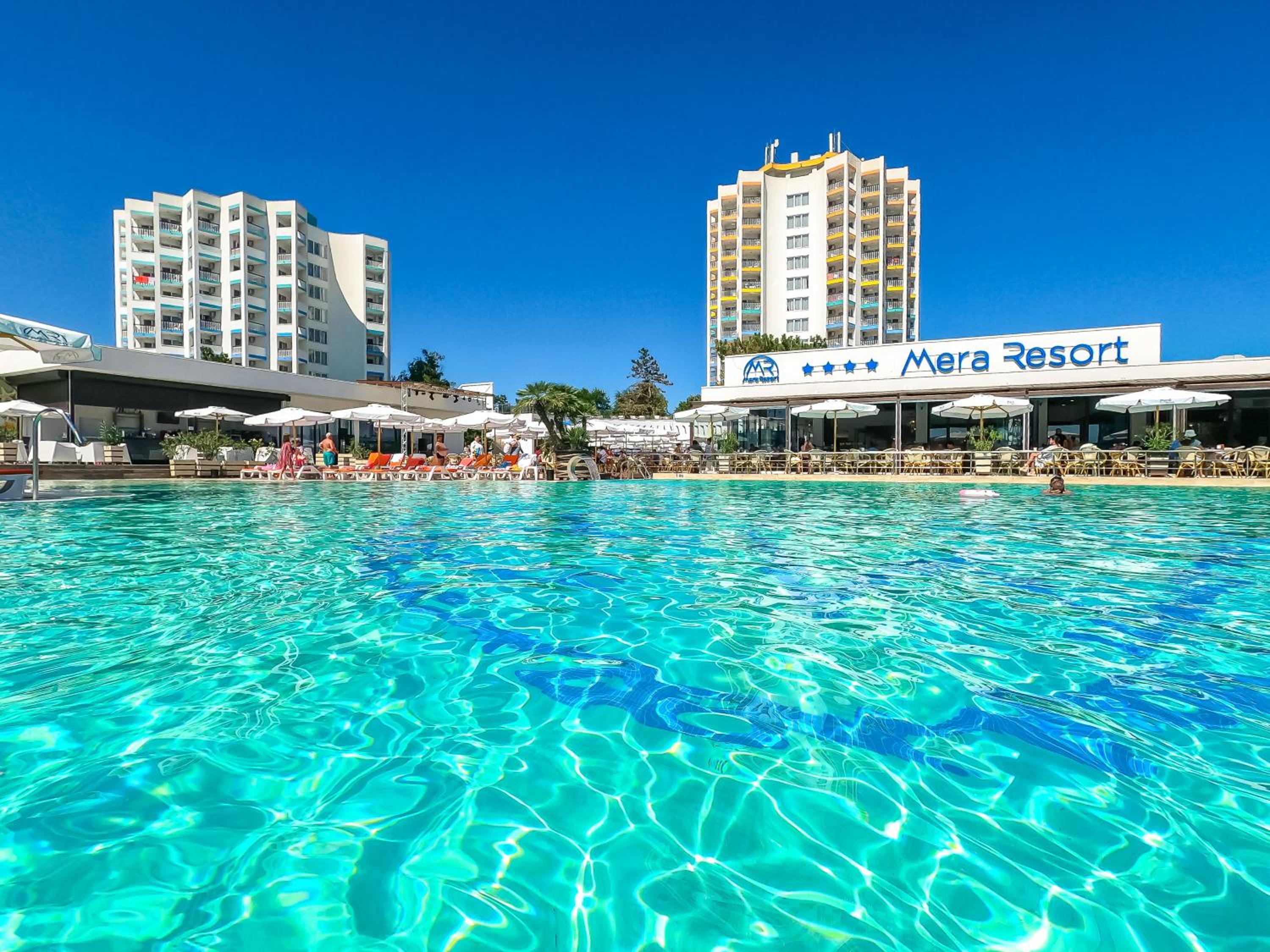 Mera Resort