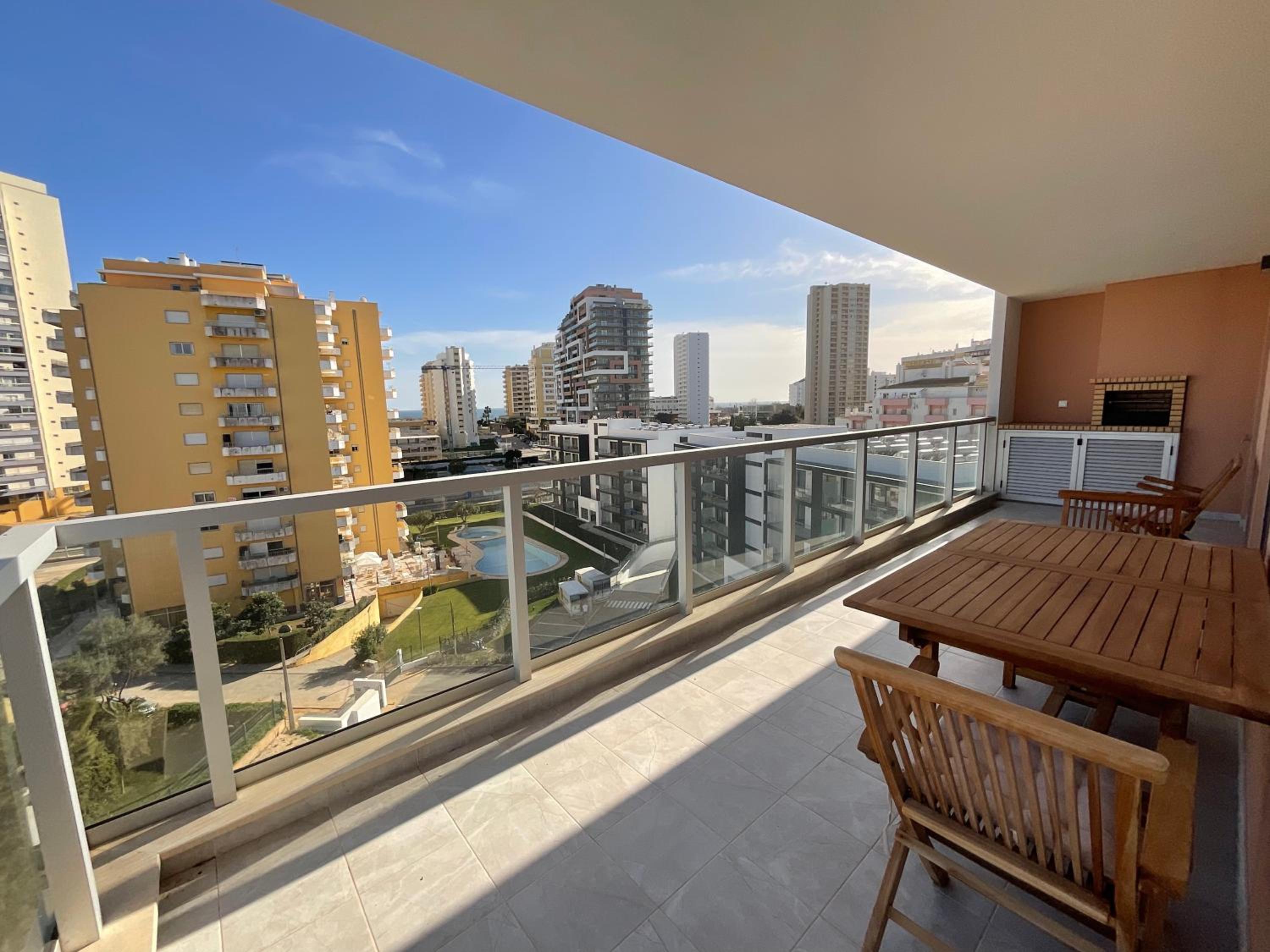 Portimão Premium Flat view 2