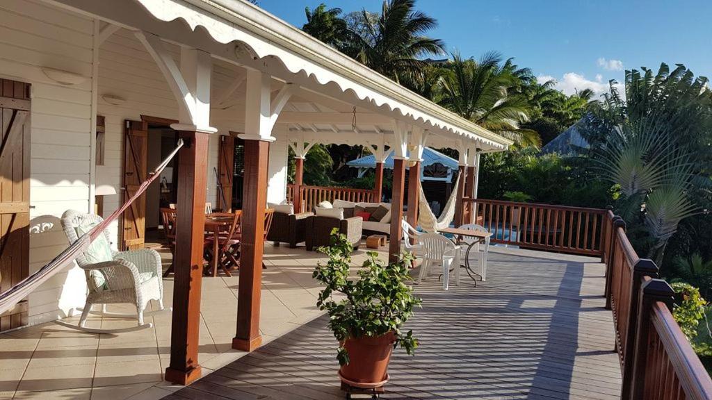 Villa de charme avec piscine et vue mer à Deshaies view 3