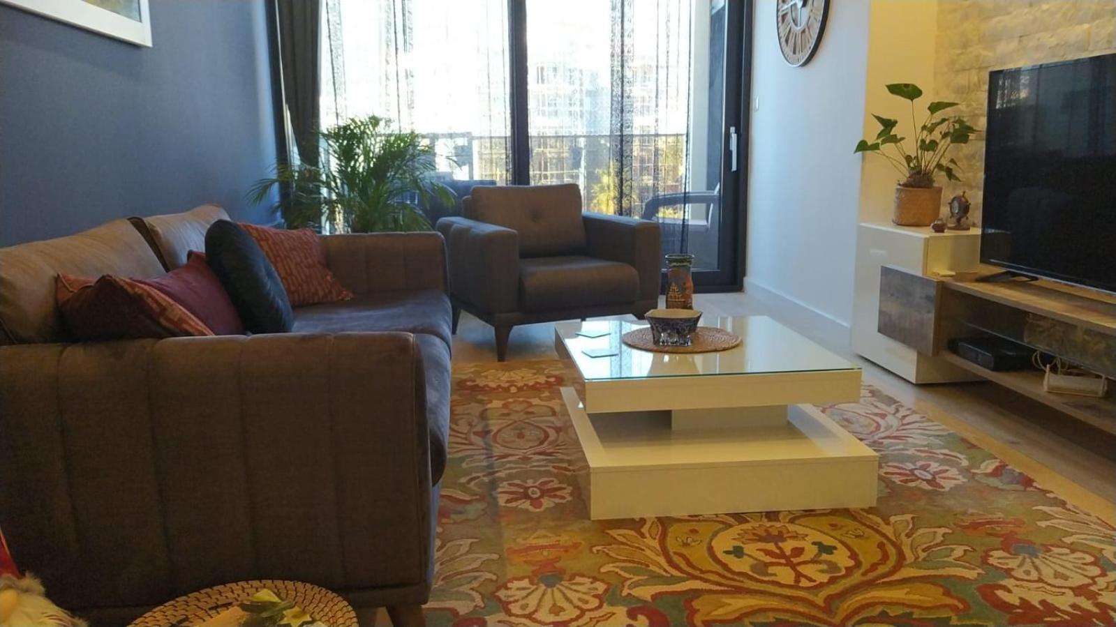 Soho City Apartment with Garage view 2