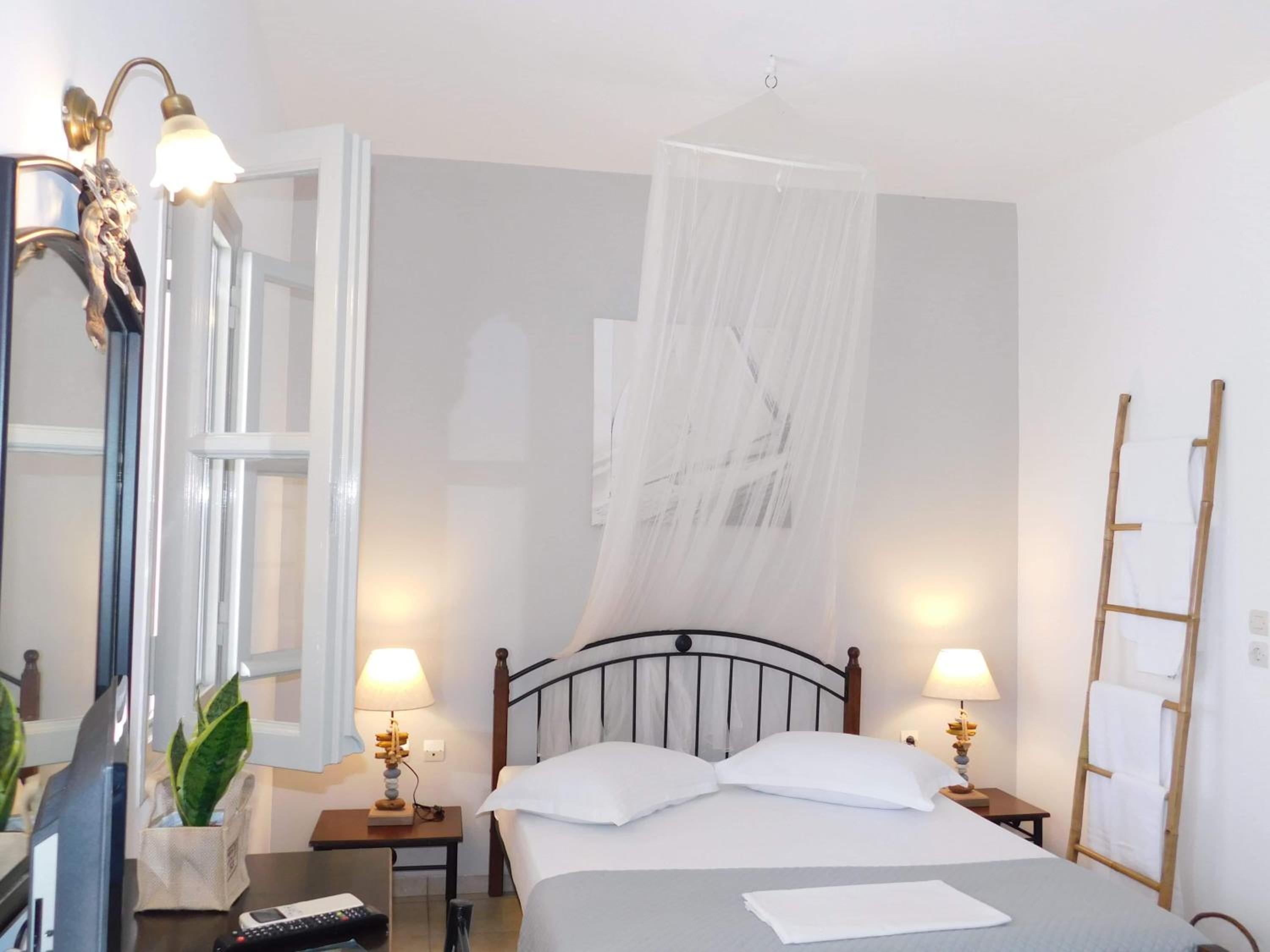 Alezina studios