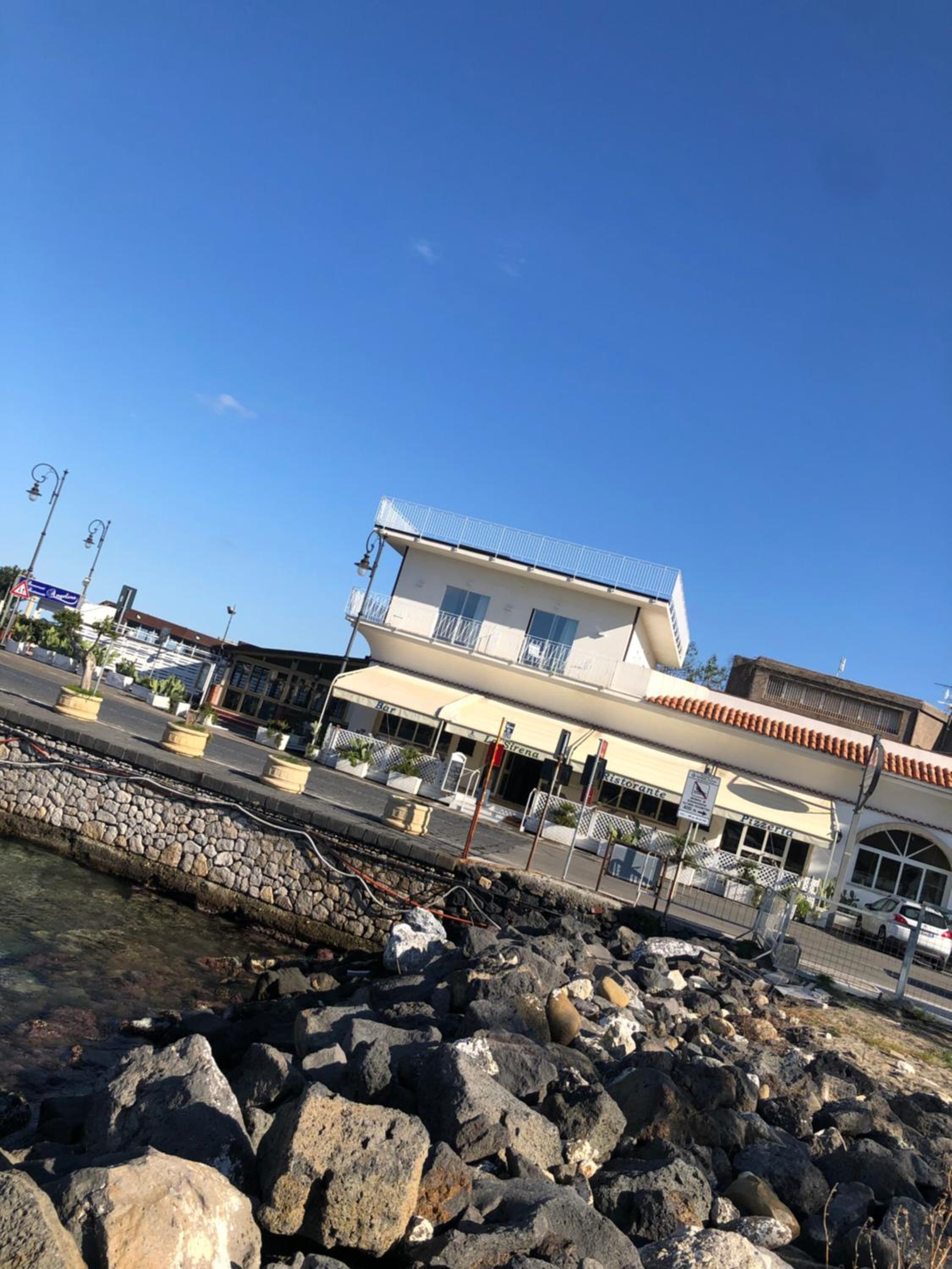 Hotel La Sirena Rooms - Image 1