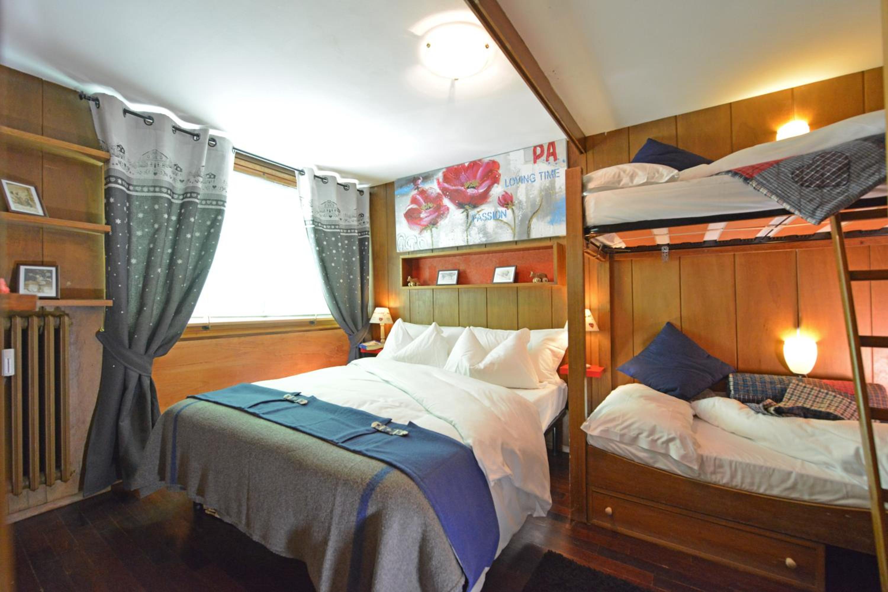 Cervino Valley House Rododendro