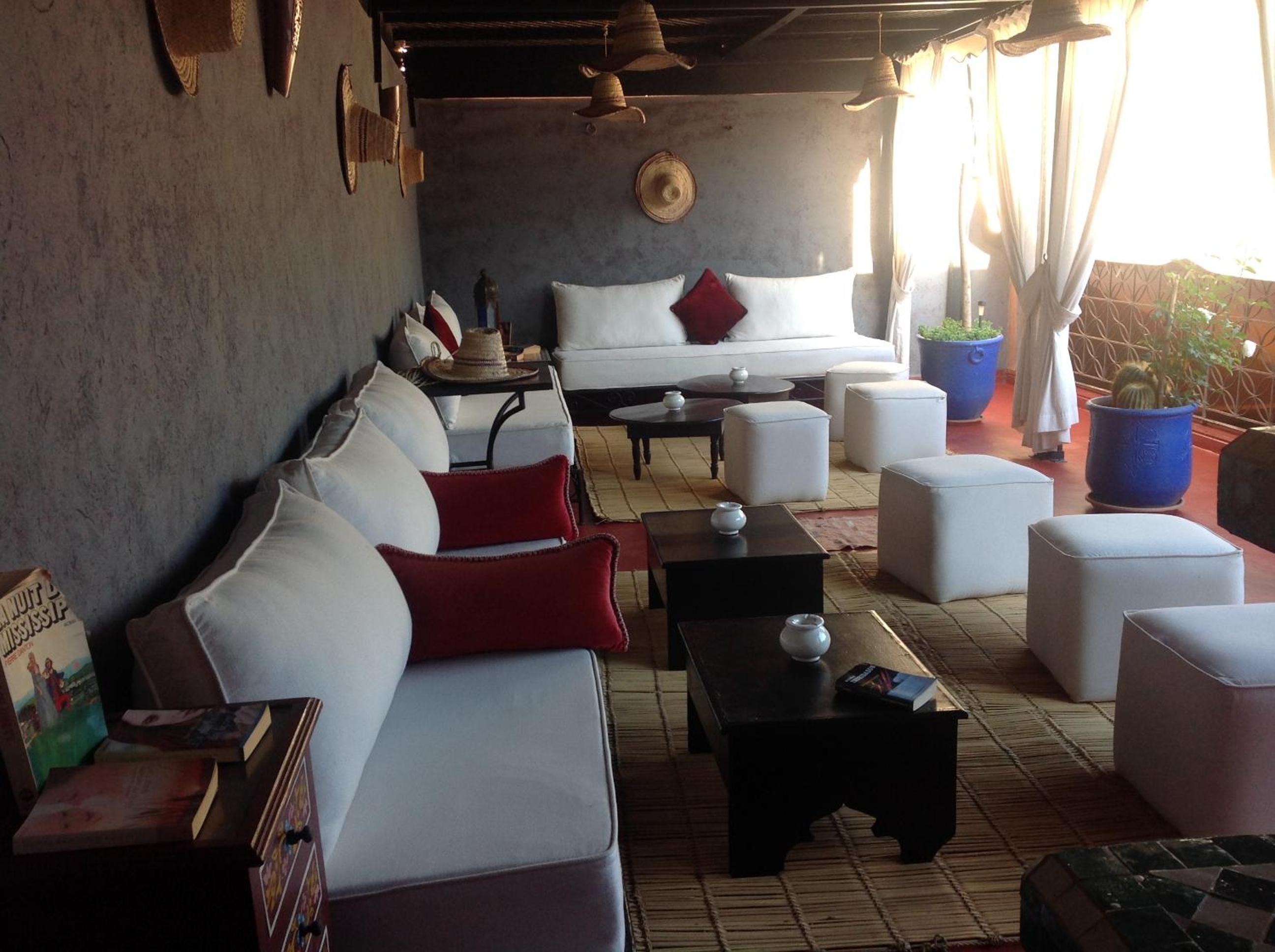 lounge