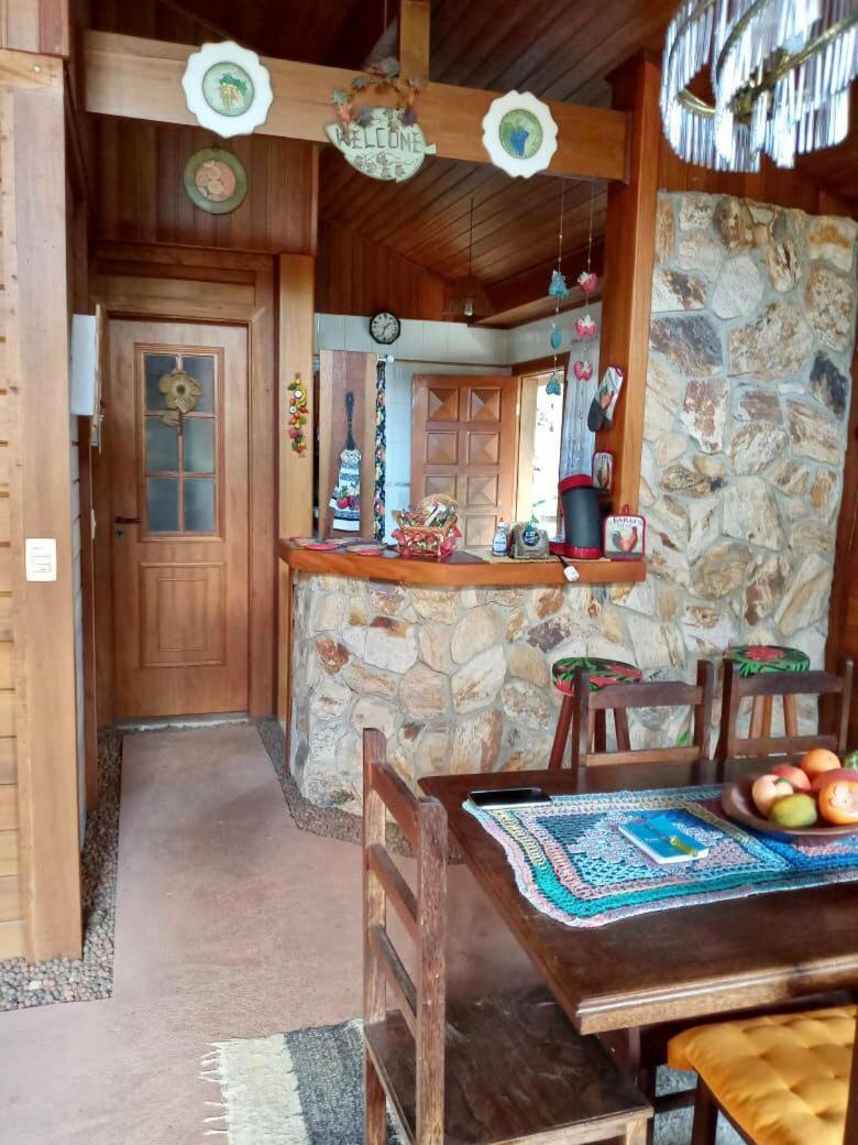 Confortável Casa de Campo em Condomínio Fechado