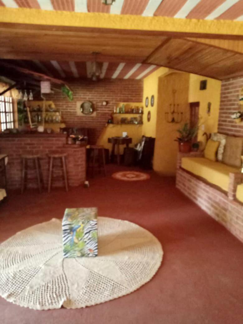 Confortável Casa de Campo em Condomínio Fechado