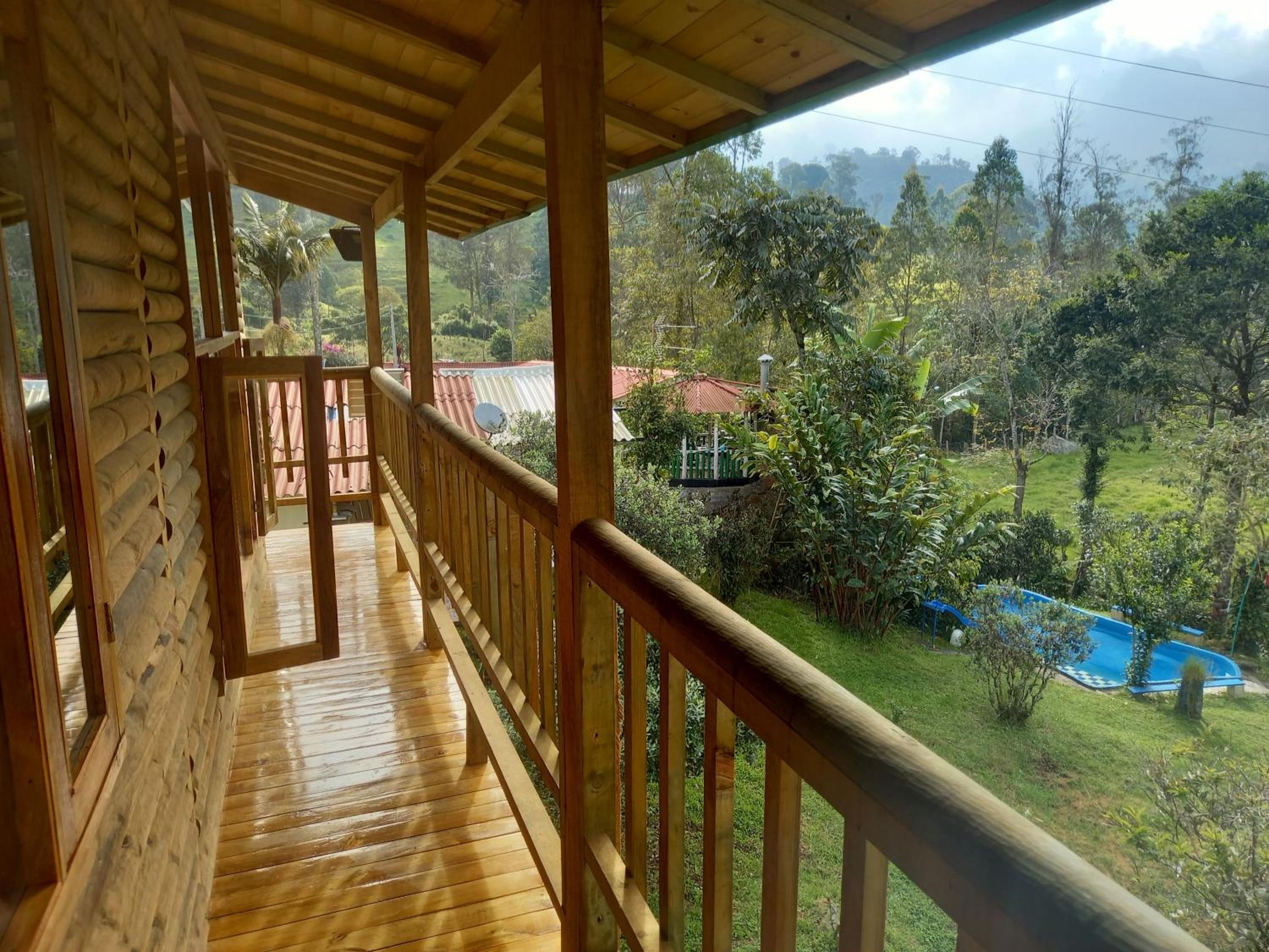 Cabaña 4 Caminos 2