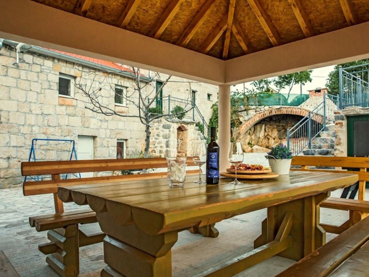 Holiday house Buljanovi Dvori with private pool view 5