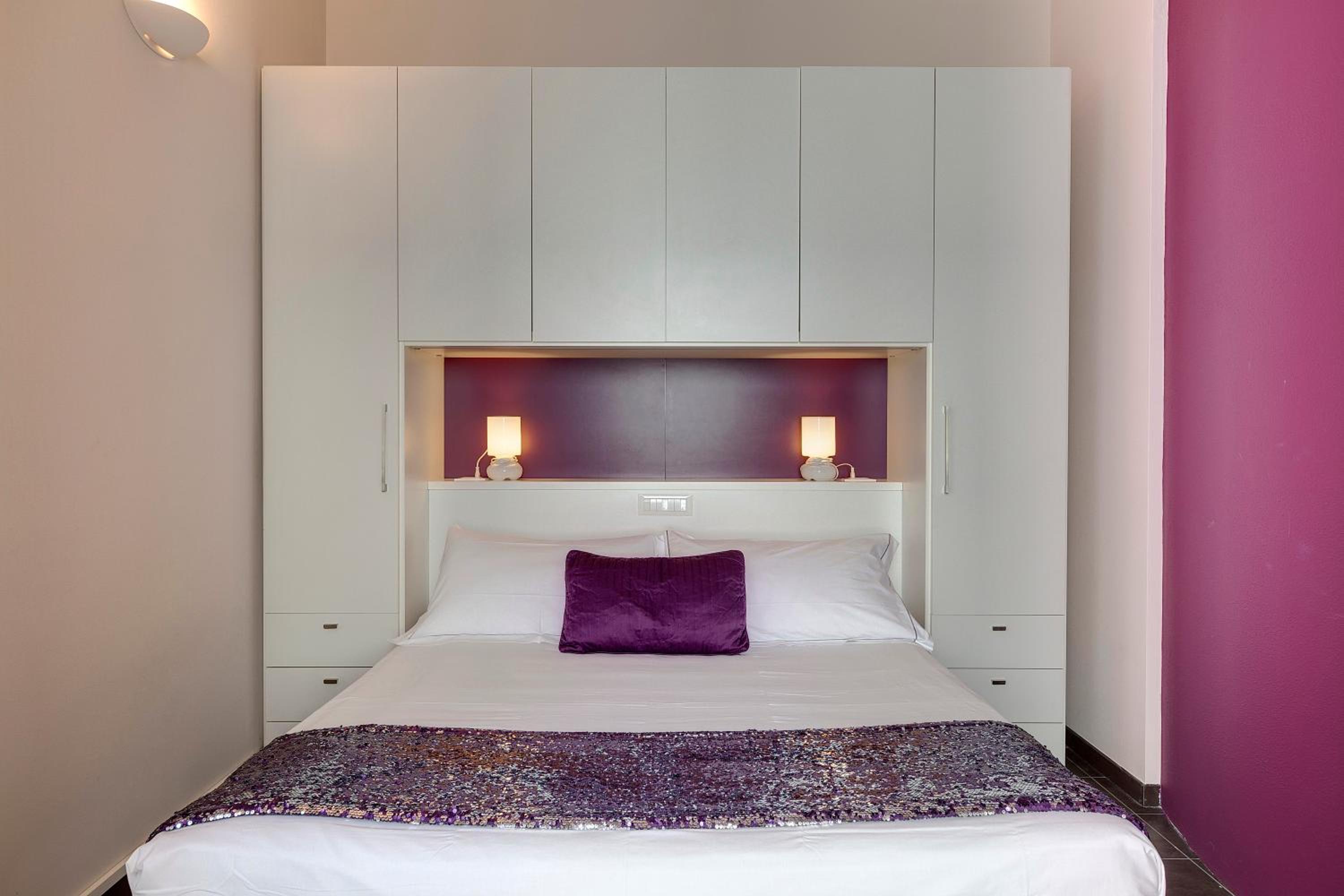Glam Apartments