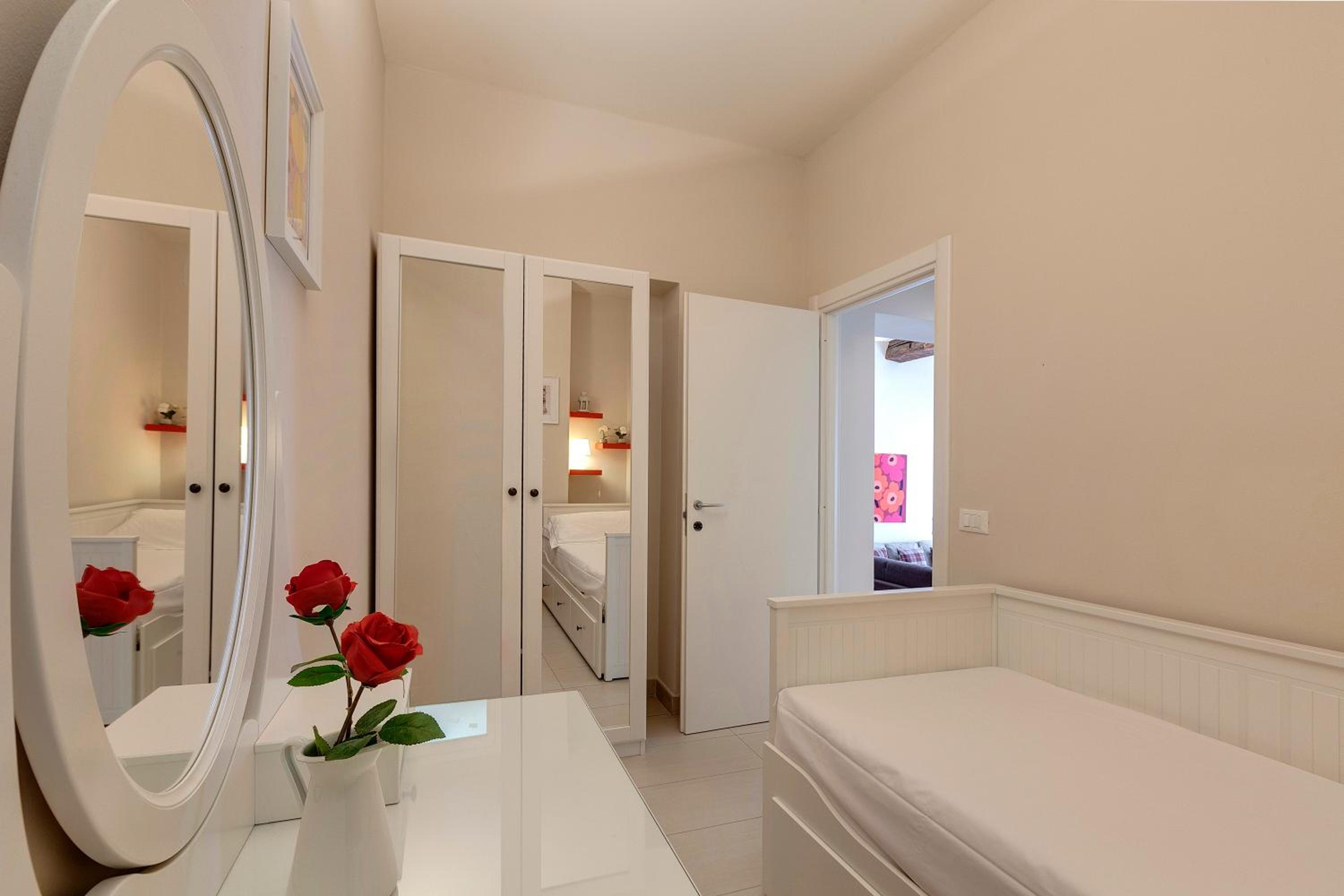 Glam Apartments