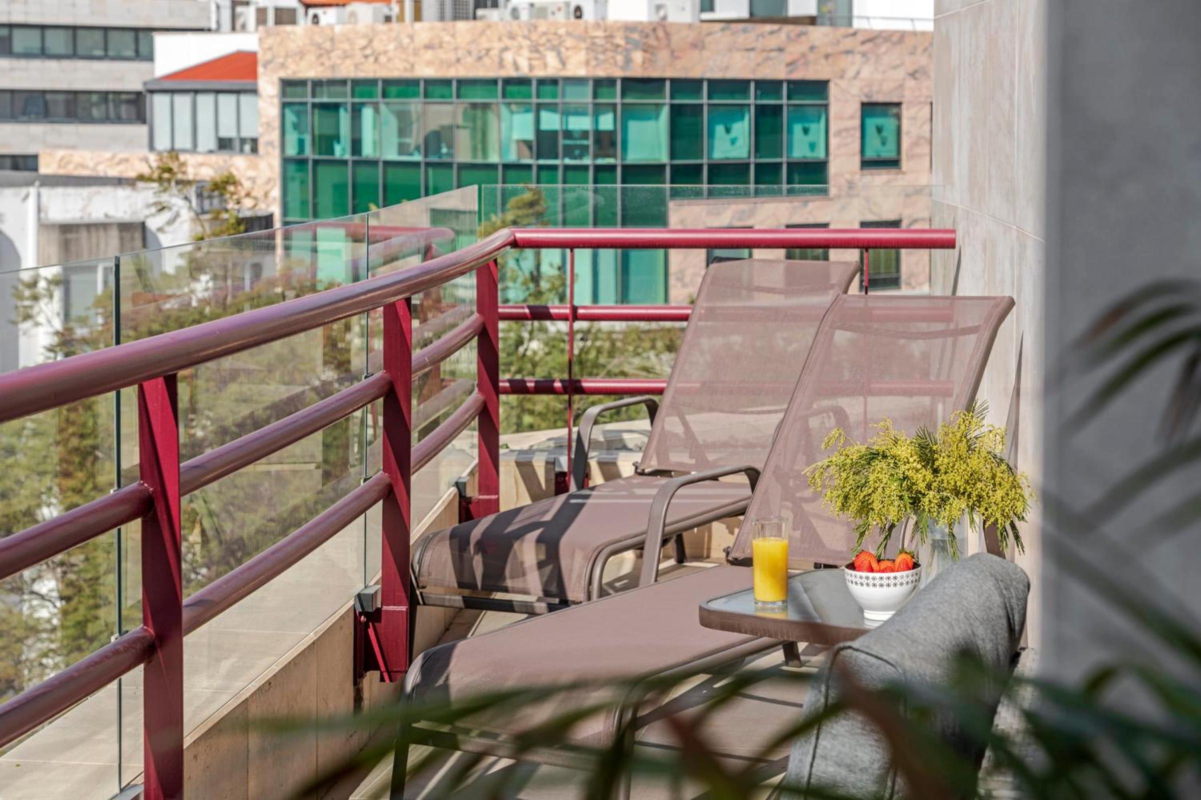 balance & terrace