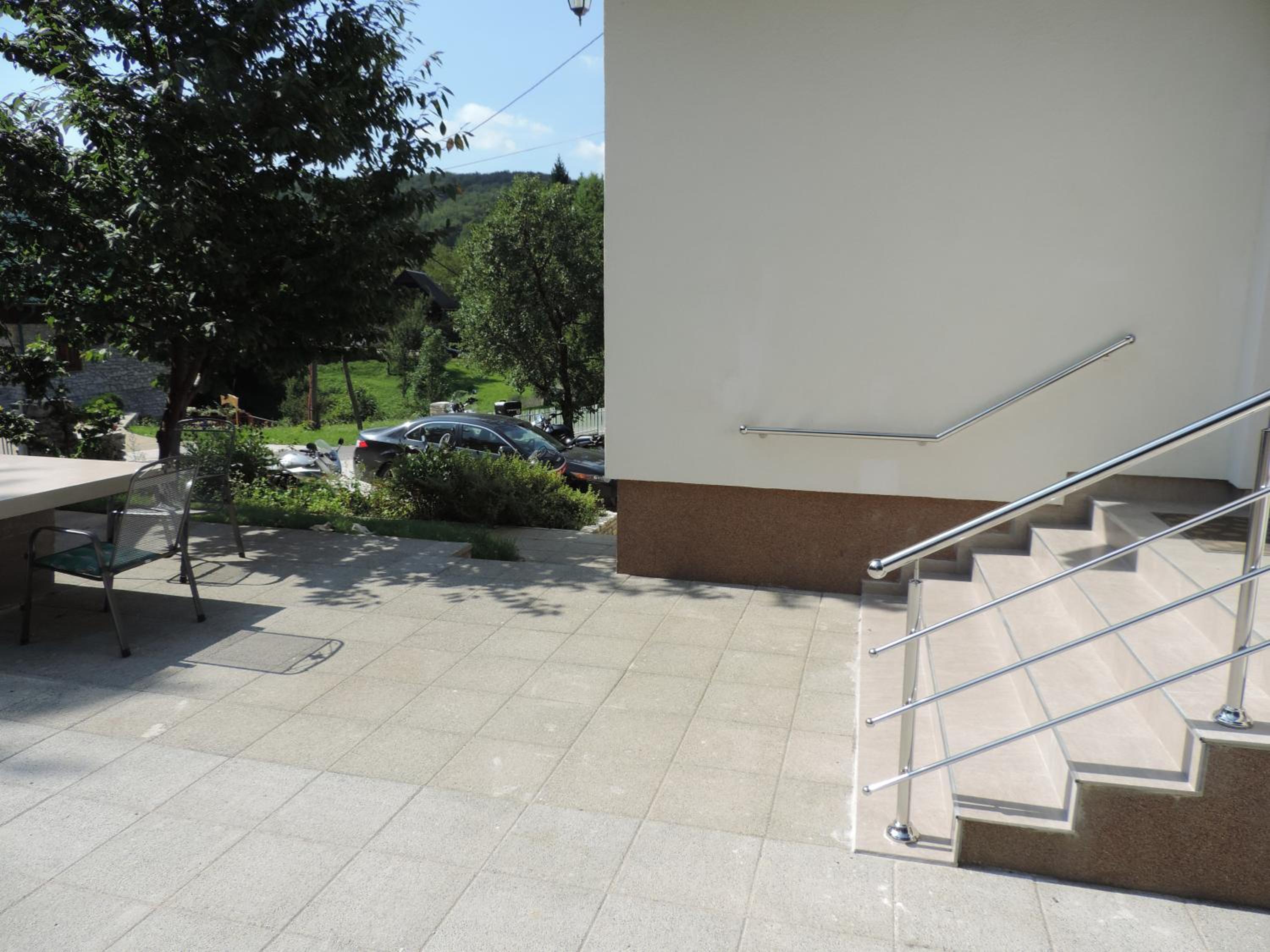 Photo 43