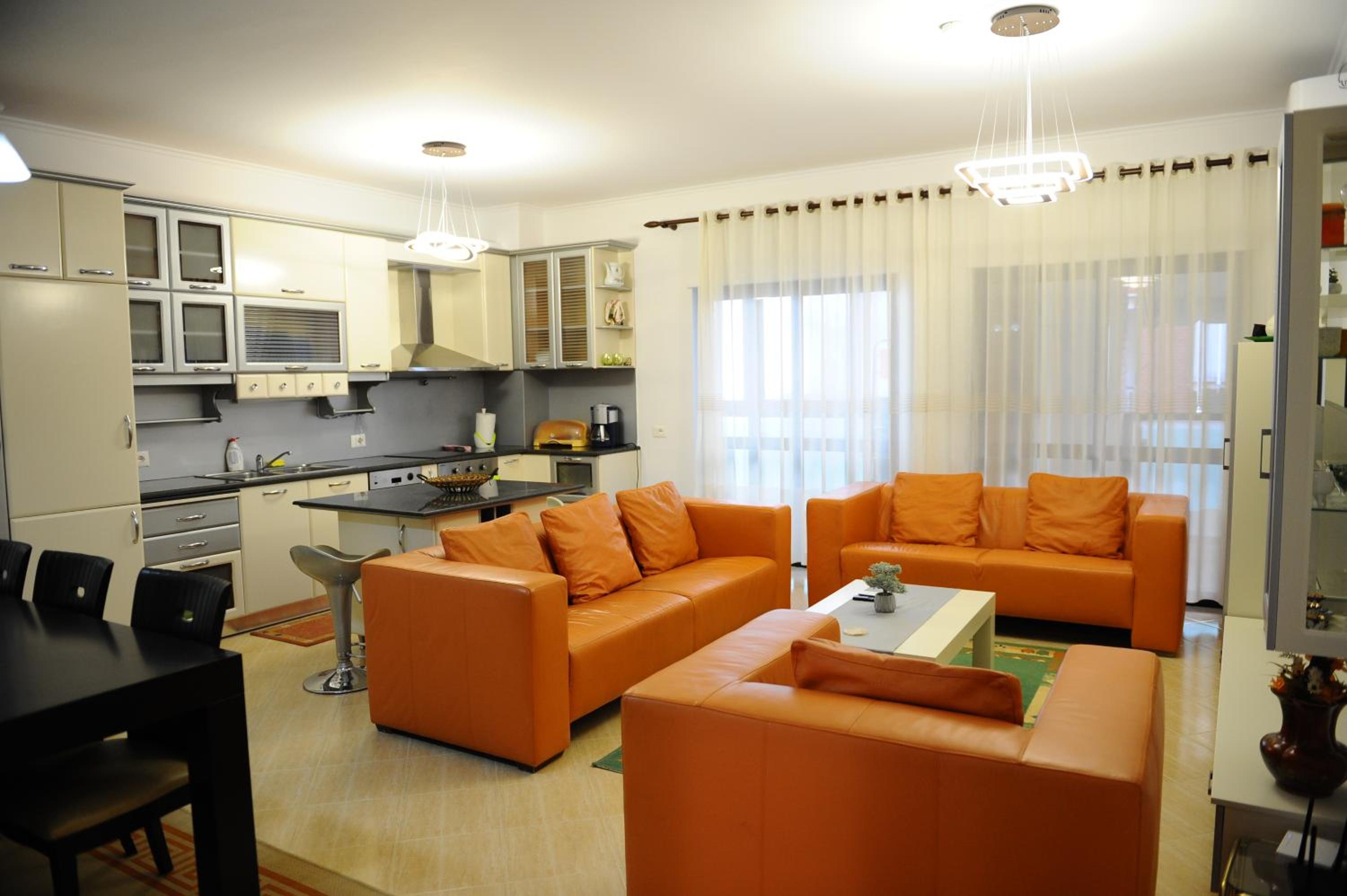 Center Tirana Apartment