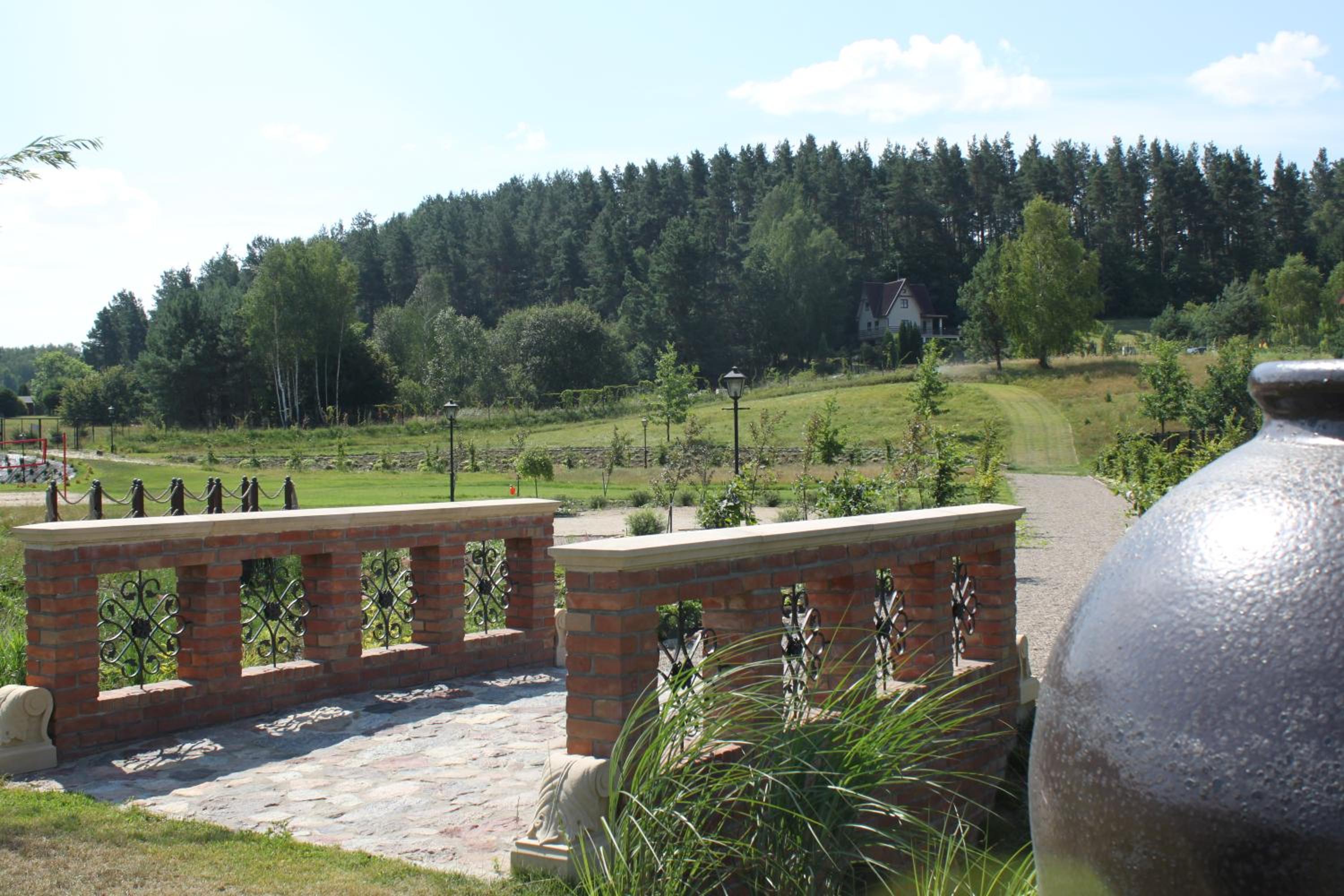 Photo 25