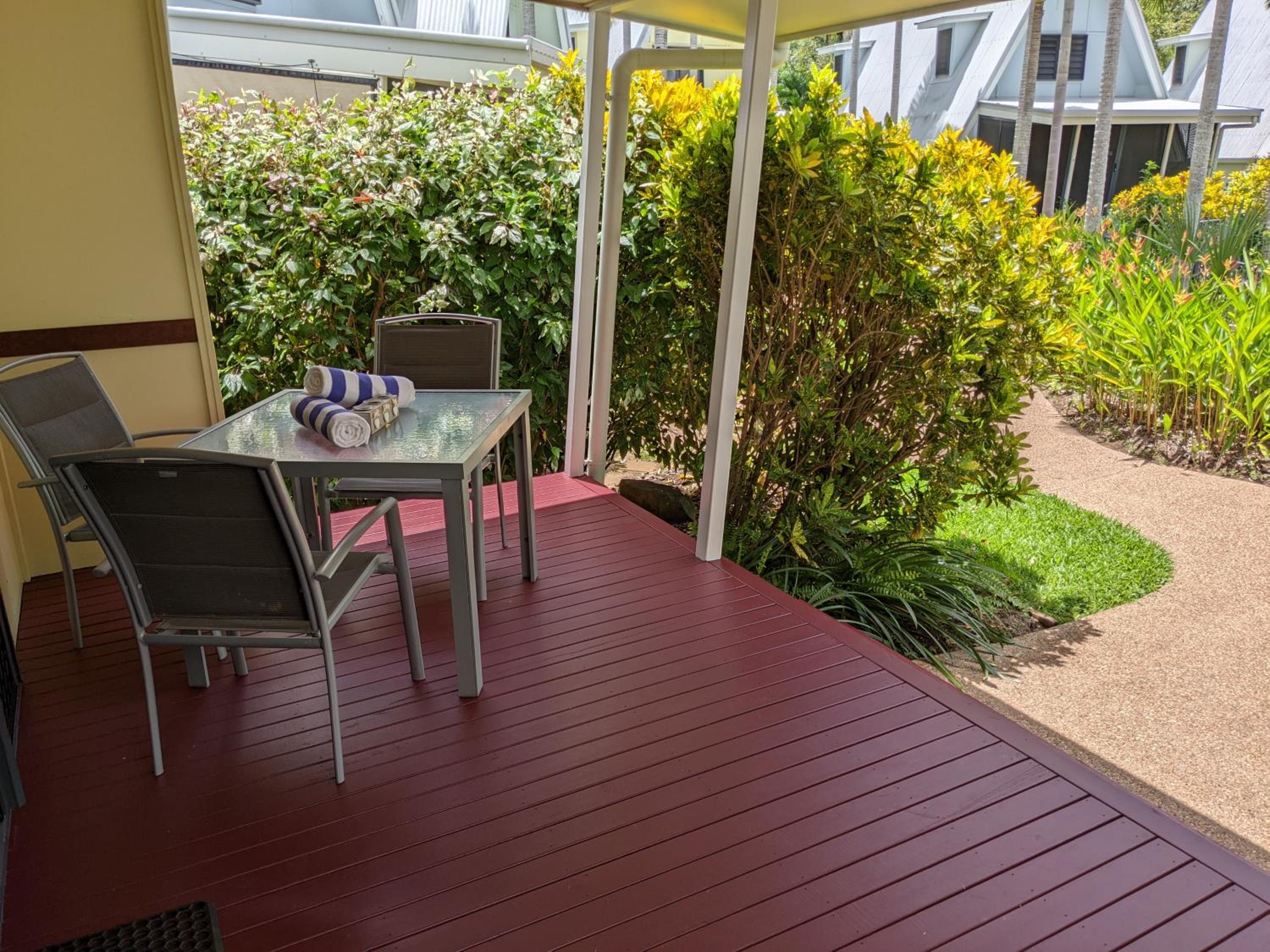 Canopy 5 Chalet
