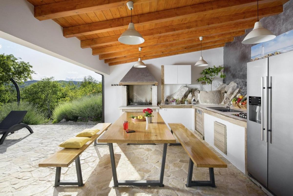 Villa Elia in Nova Vas - Haus für 8-10 Personen view 5