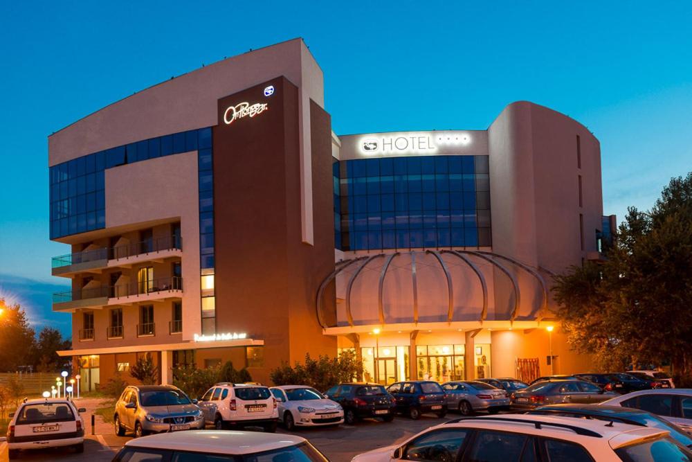 Hotel On Plonge Junior - Image 1