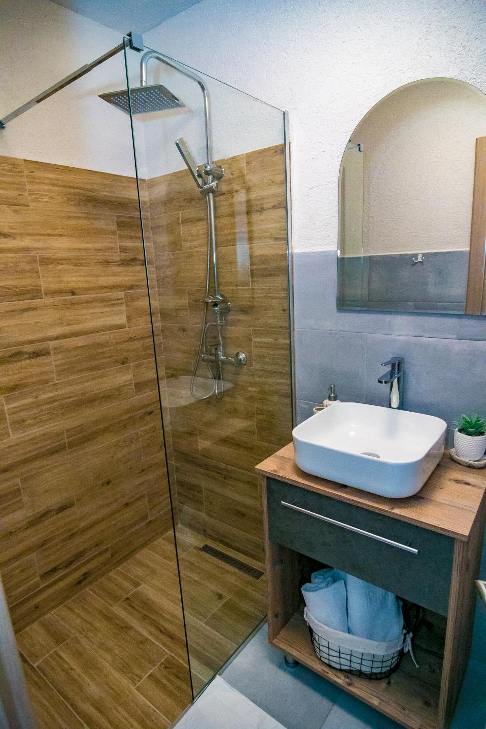 Casa AdiMan view 3