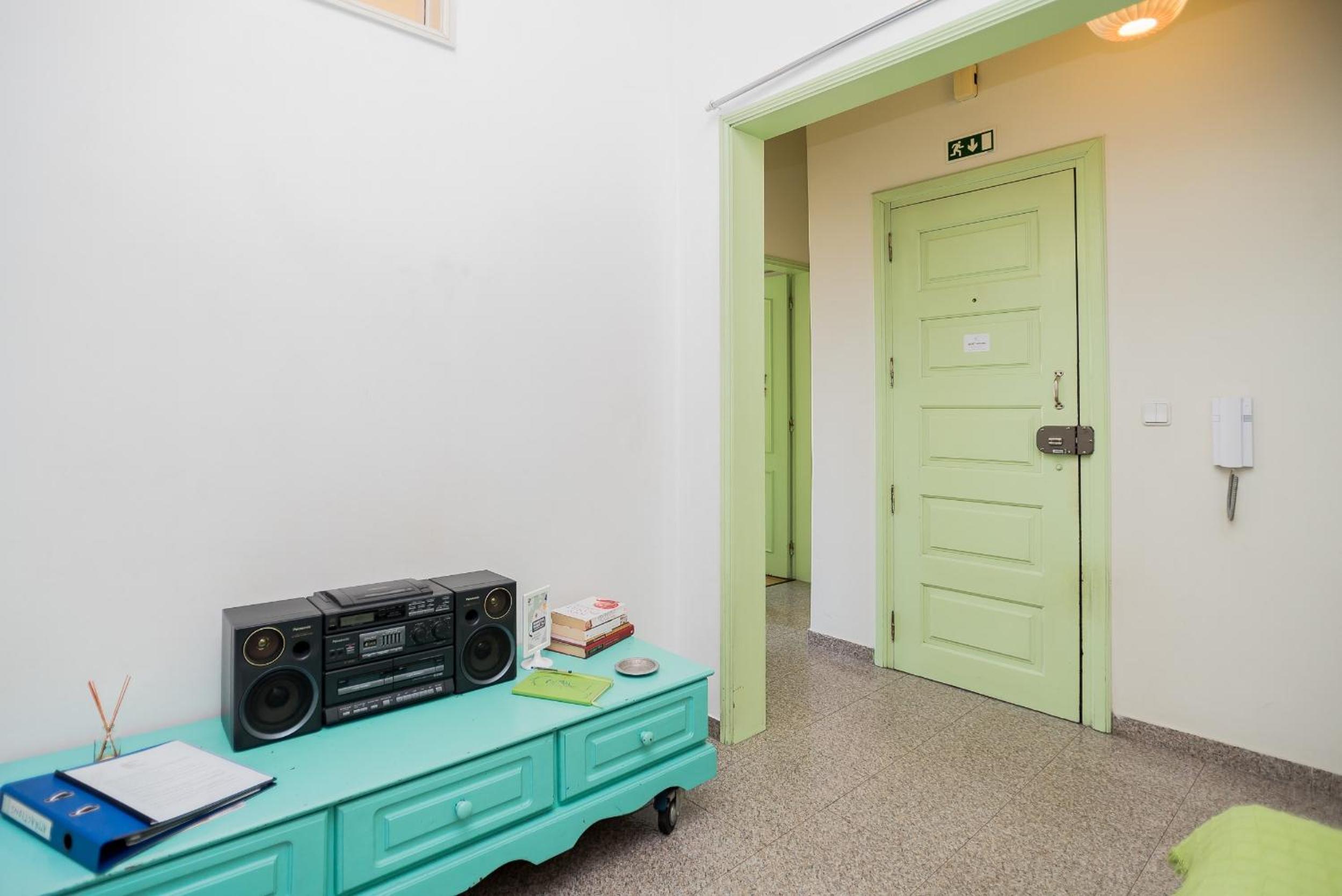 Traditional 2 bedroom apartment with amazing garden - Fiona - 26579AL view 4