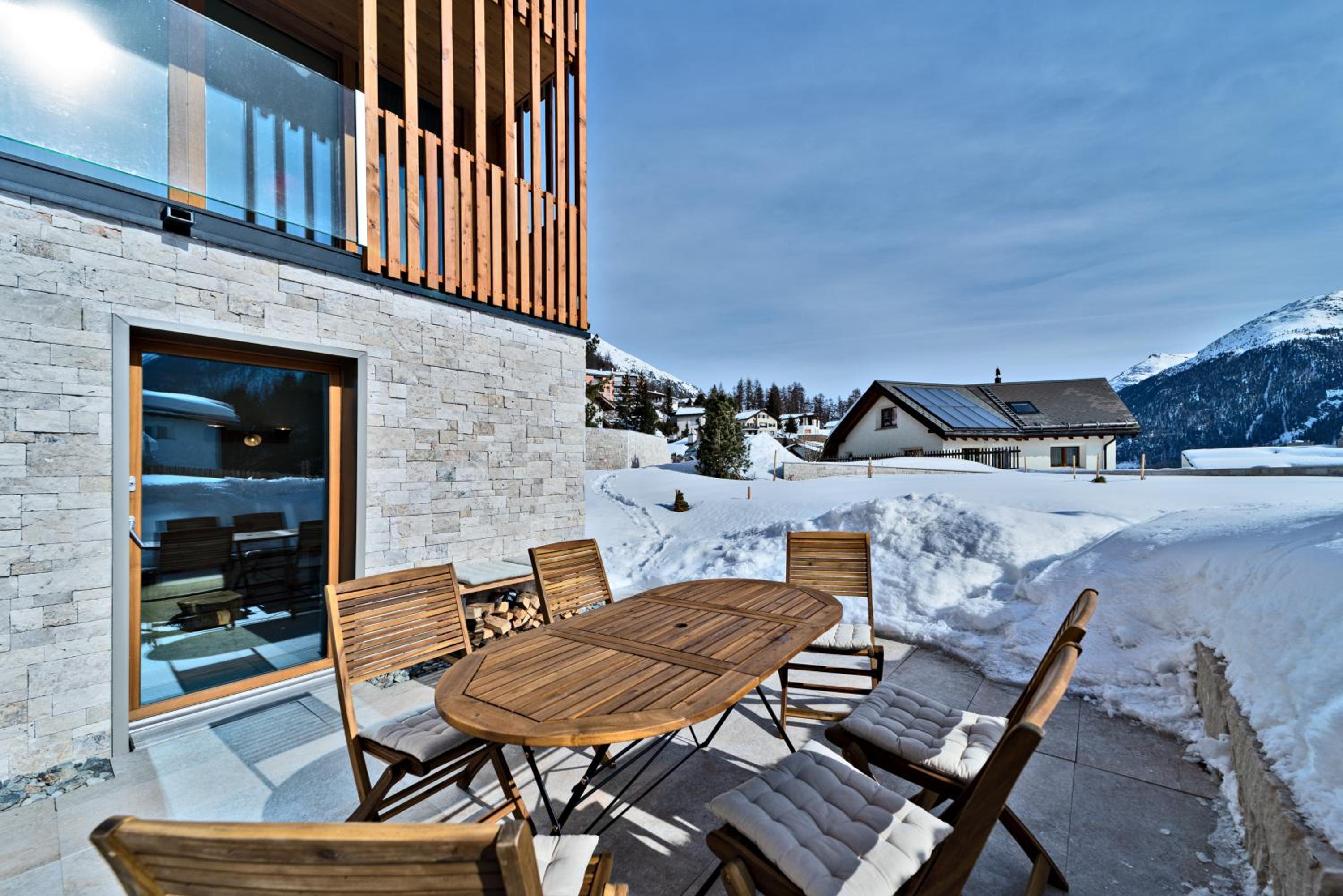 Chesa Muntanella - Samedan view 3