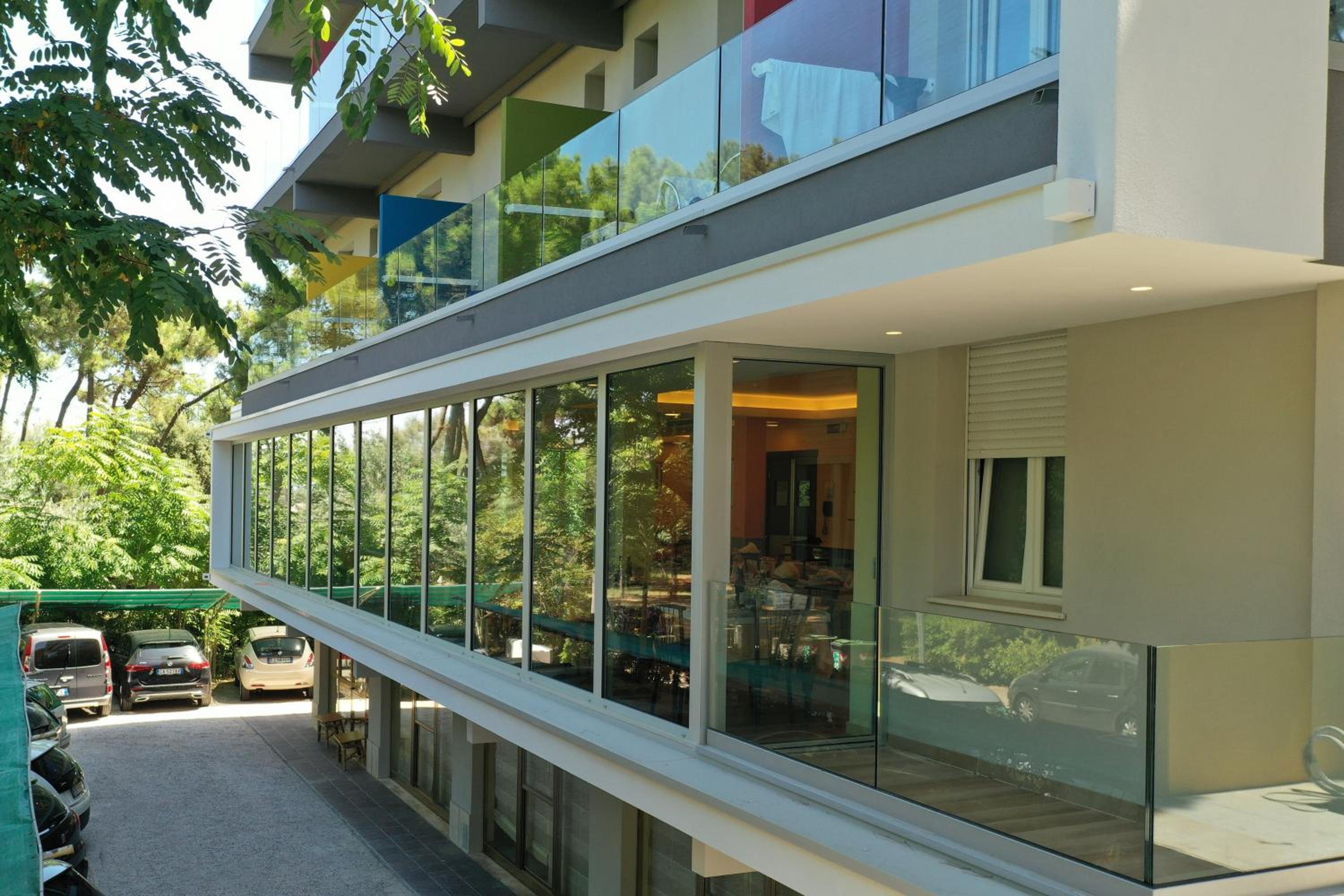 balcony