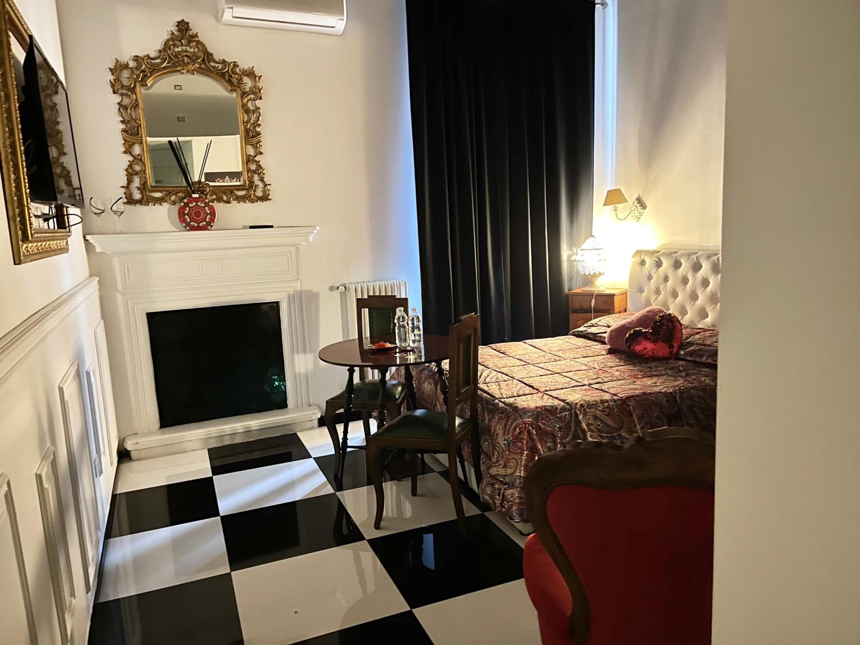 hotel room