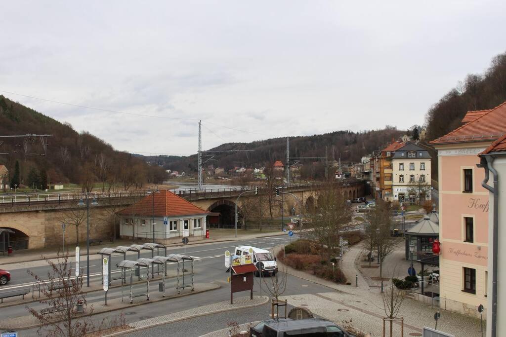 Elbtalblick Königstein im Deutschen Haus