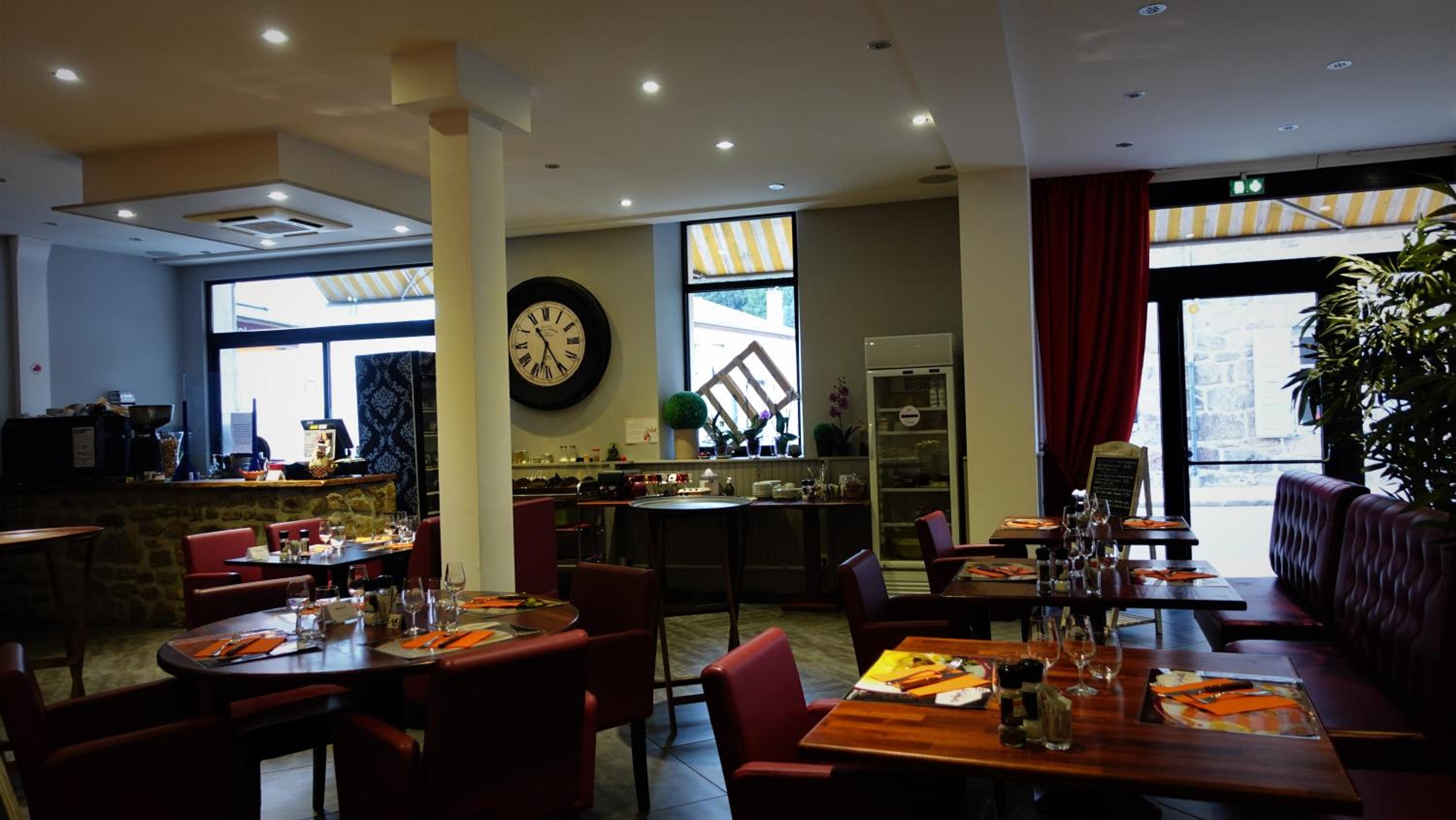 restaurant