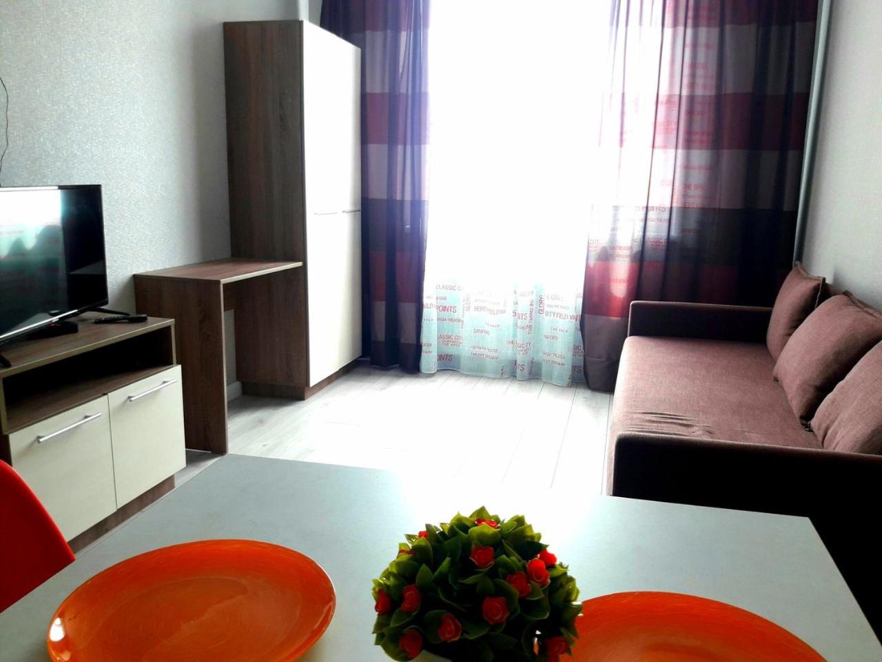 15 min to AIRPORT Ideal for a family 5stars view 5